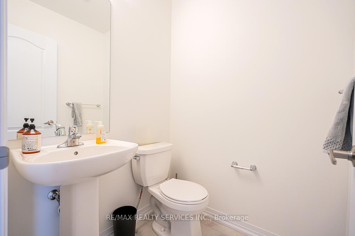 Photo 12 of 119 Brighton Lane, Thorold, Rolling Meadows — HOMEH