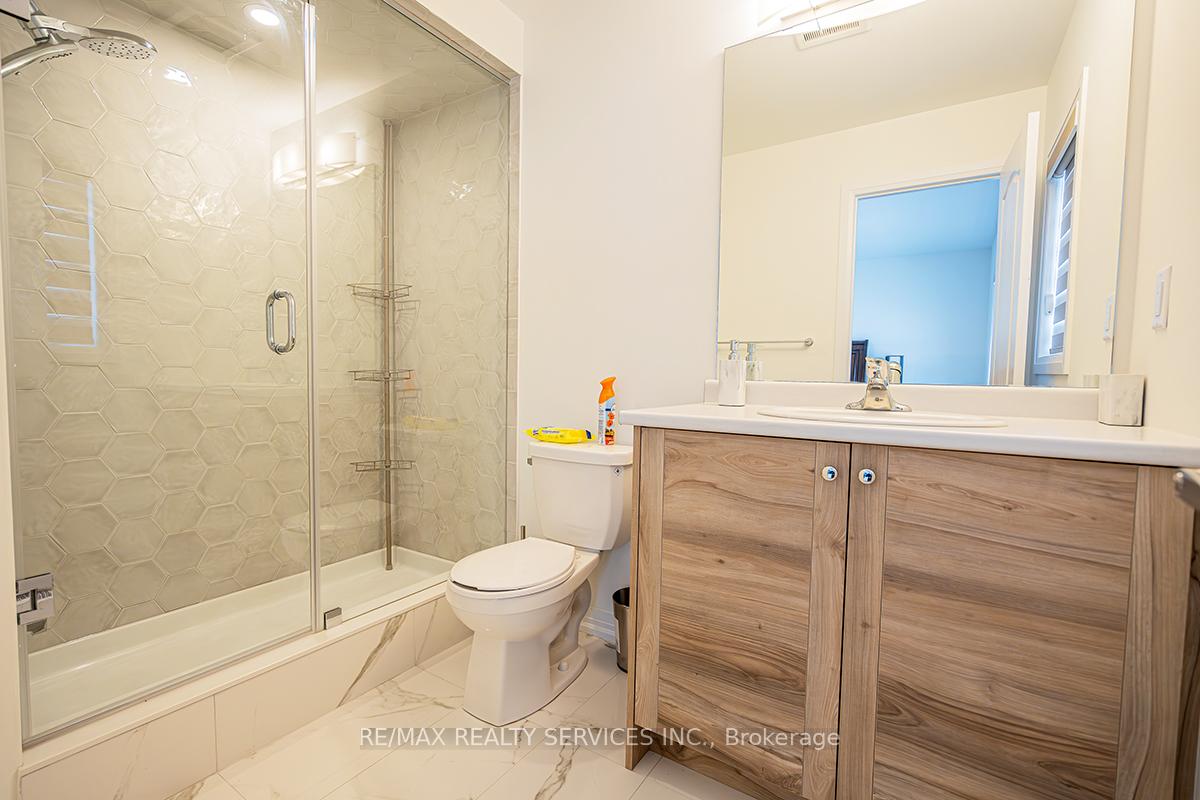 Photo 16 of 119 Brighton Lane, Thorold, Rolling Meadows — HOMEH