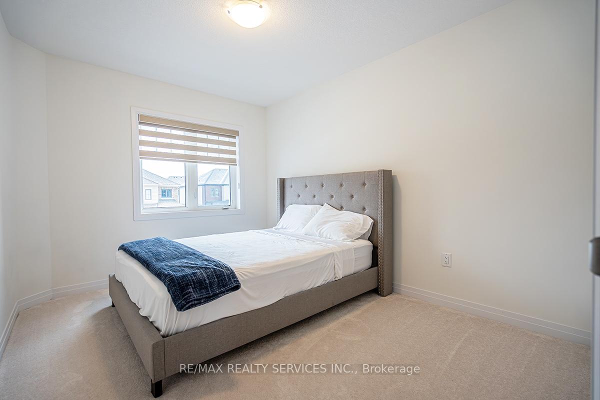 Photo 18 of 119 Brighton Lane, Thorold, Rolling Meadows — HOMEH