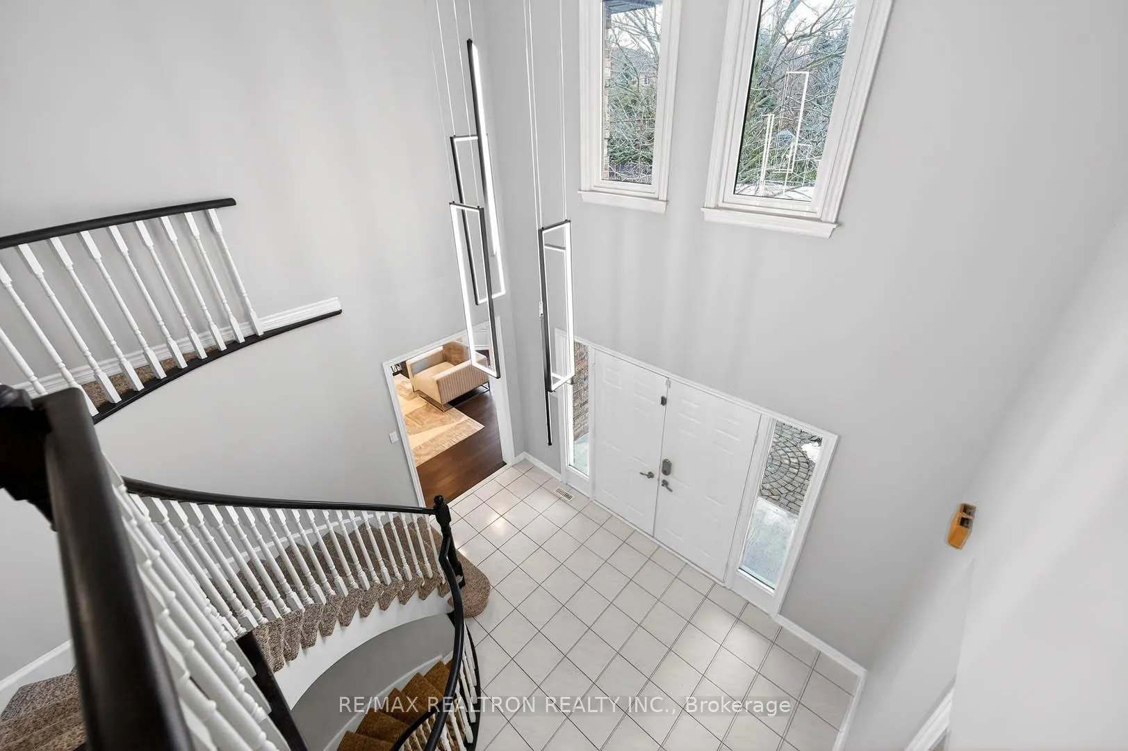 Photo 22 of 10 Mcclenny Drive, Aurora, Aurora Highlands — HOMEH