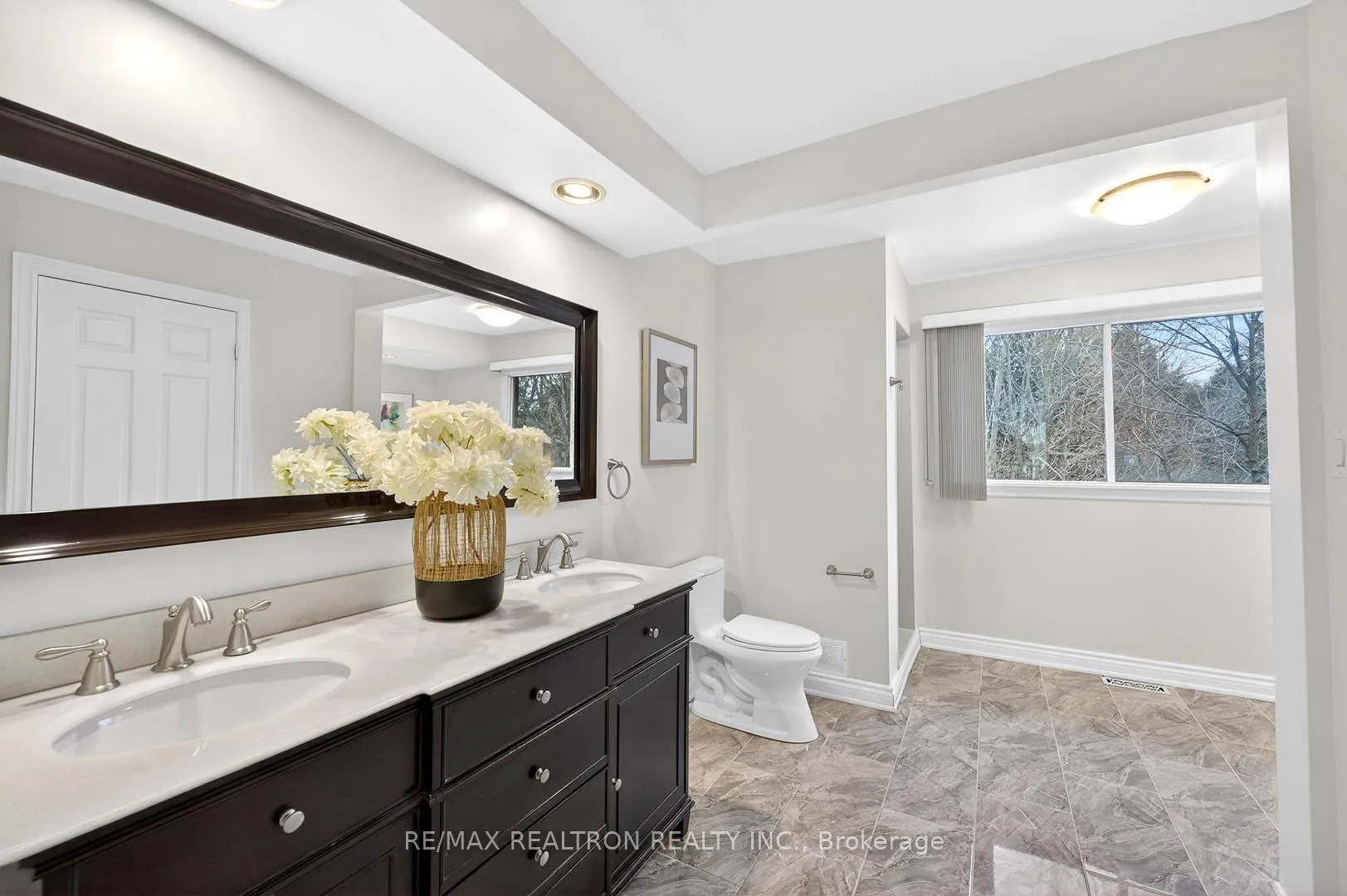 Photo 26 of 10 Mcclenny Drive, Aurora, Aurora Highlands — HOMEH
