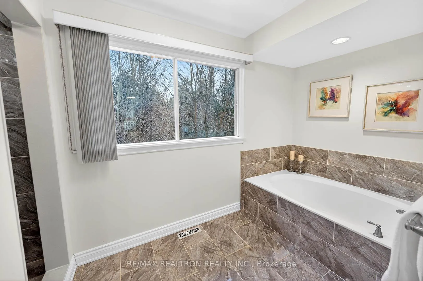 Photo 27 of 10 Mcclenny Drive, Aurora, Aurora Highlands — HOMEH