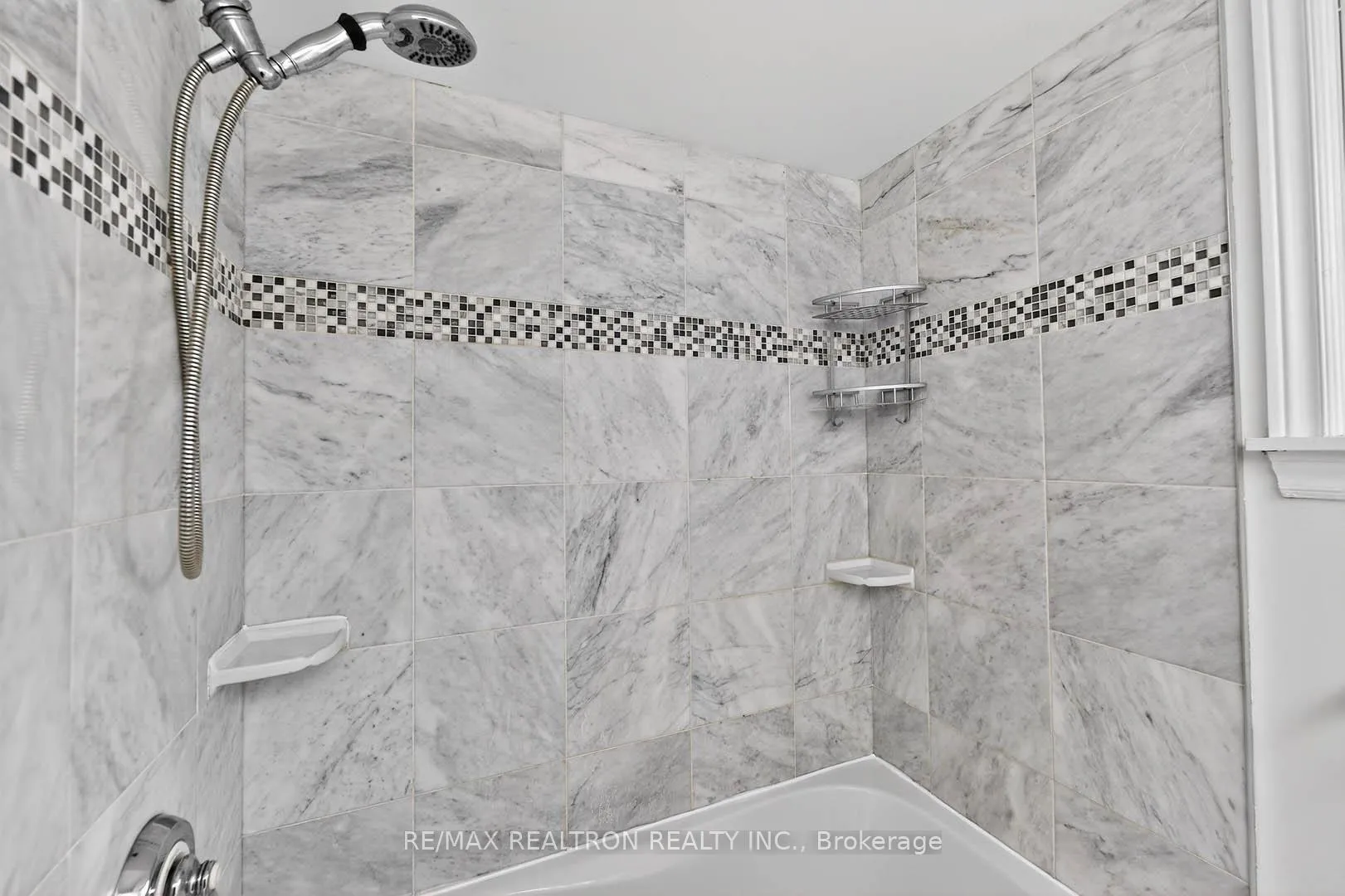 Photo 32 of 10 Mcclenny Drive, Aurora, Aurora Highlands — HOMEH