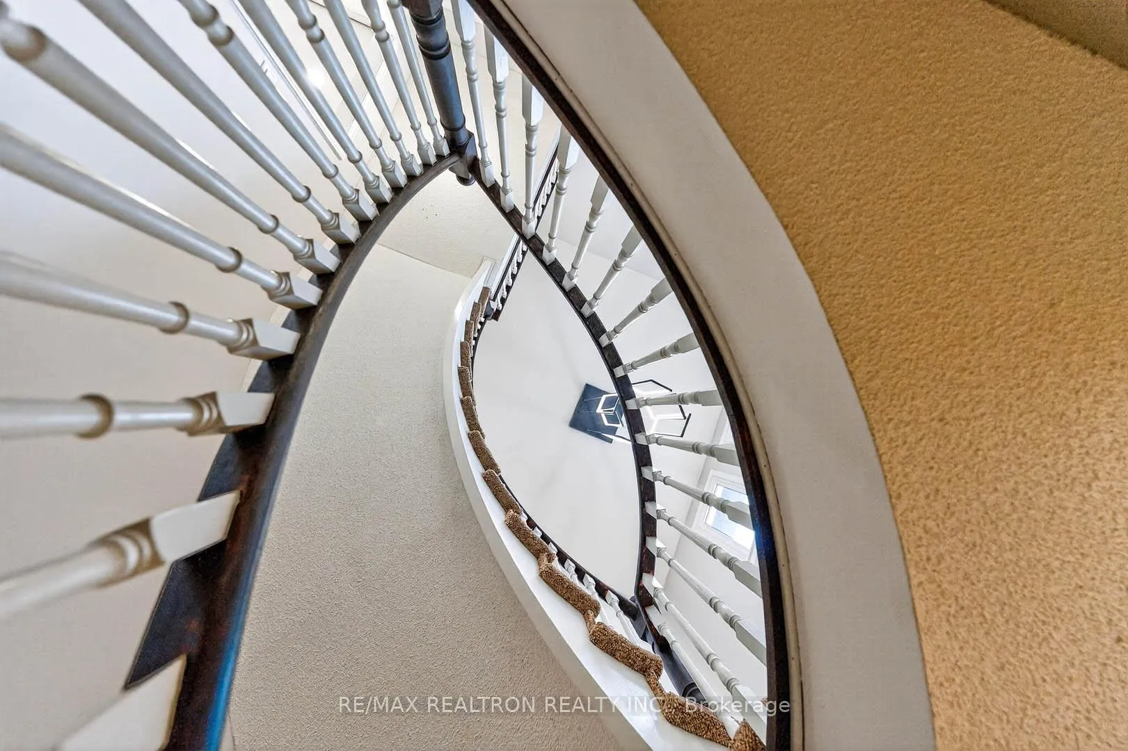 Photo 34 of 10 Mcclenny Drive, Aurora, Aurora Highlands — HOMEH