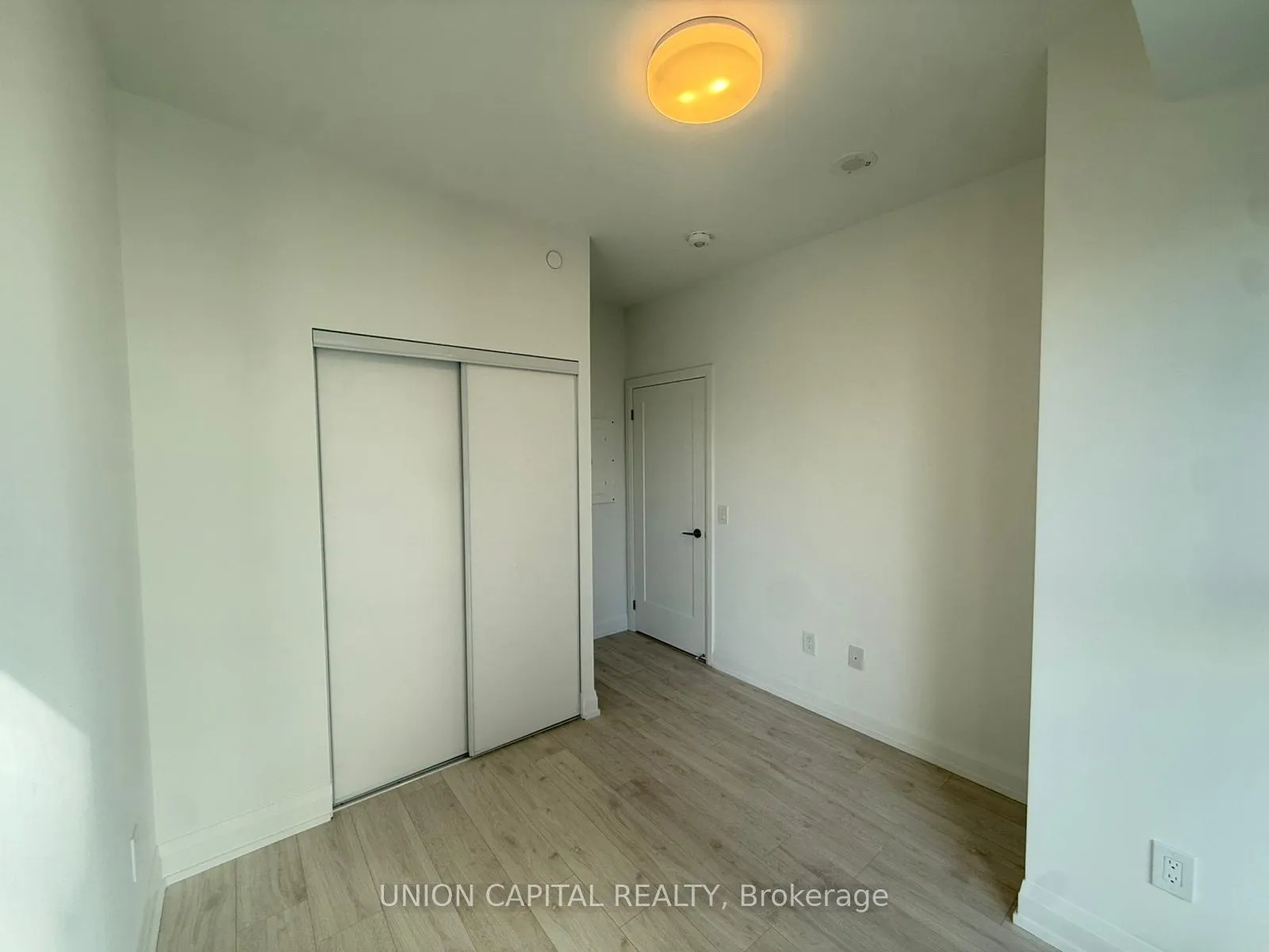 Photo 11 of Unit 1010, 20 Soudan Avenue, Toronto, Mount Pleasant West — HOMEH