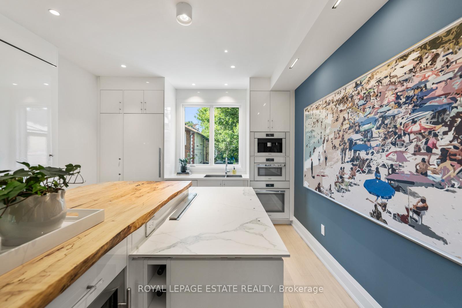 Photo 12 of 62 Hubbard Boulevard, Toronto, The Beaches — HOMEH