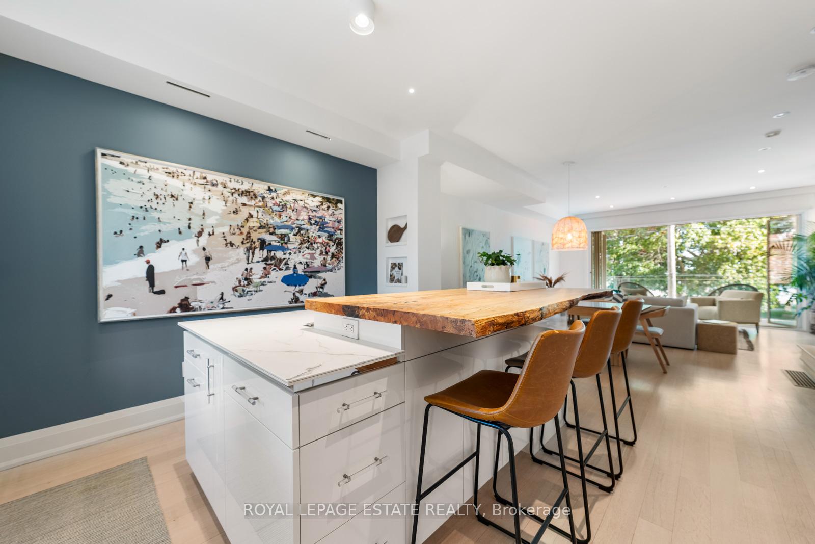 Photo 14 of 62 Hubbard Boulevard, Toronto, The Beaches — HOMEH