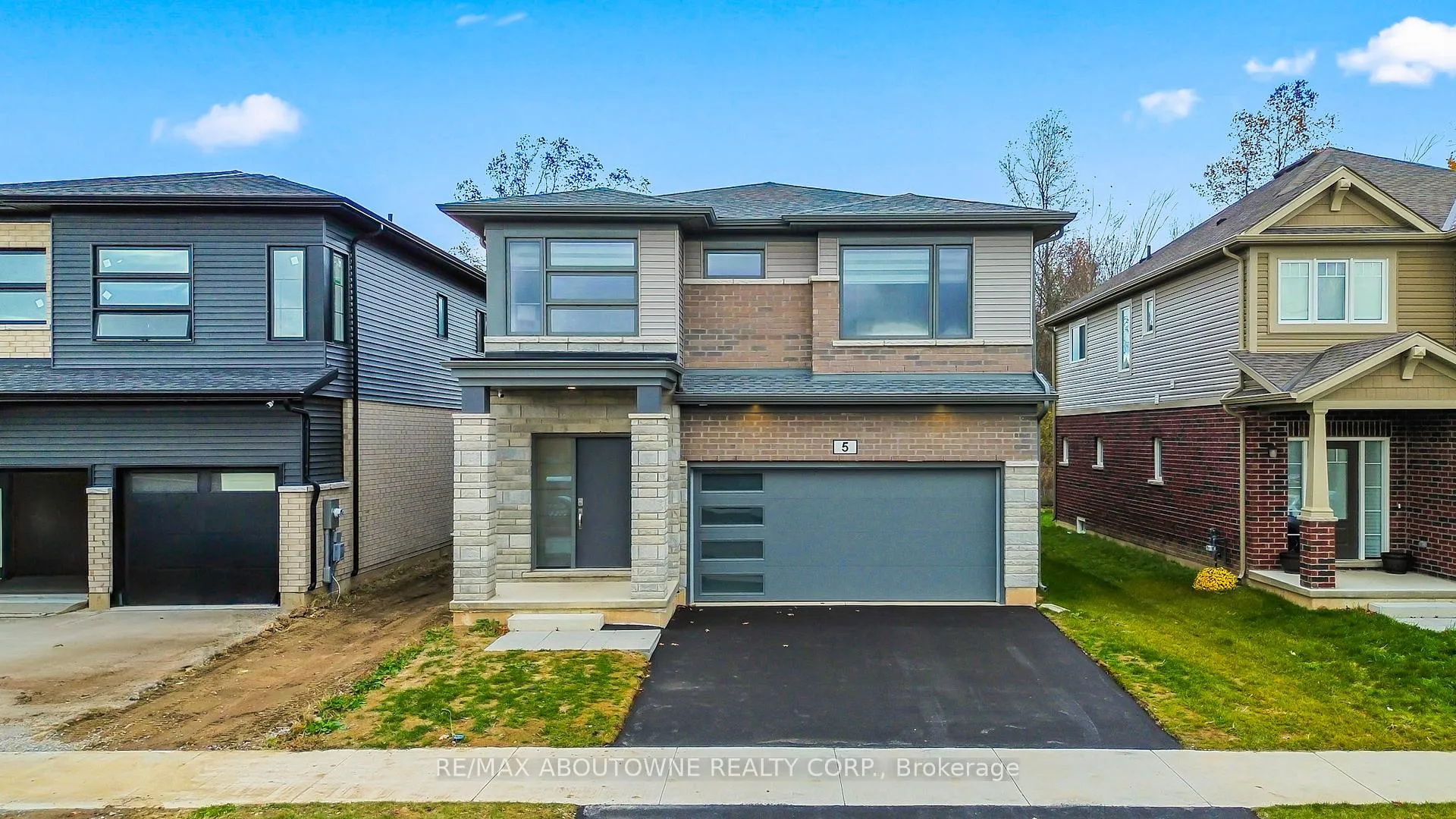 Front of 5 Wilson Drive