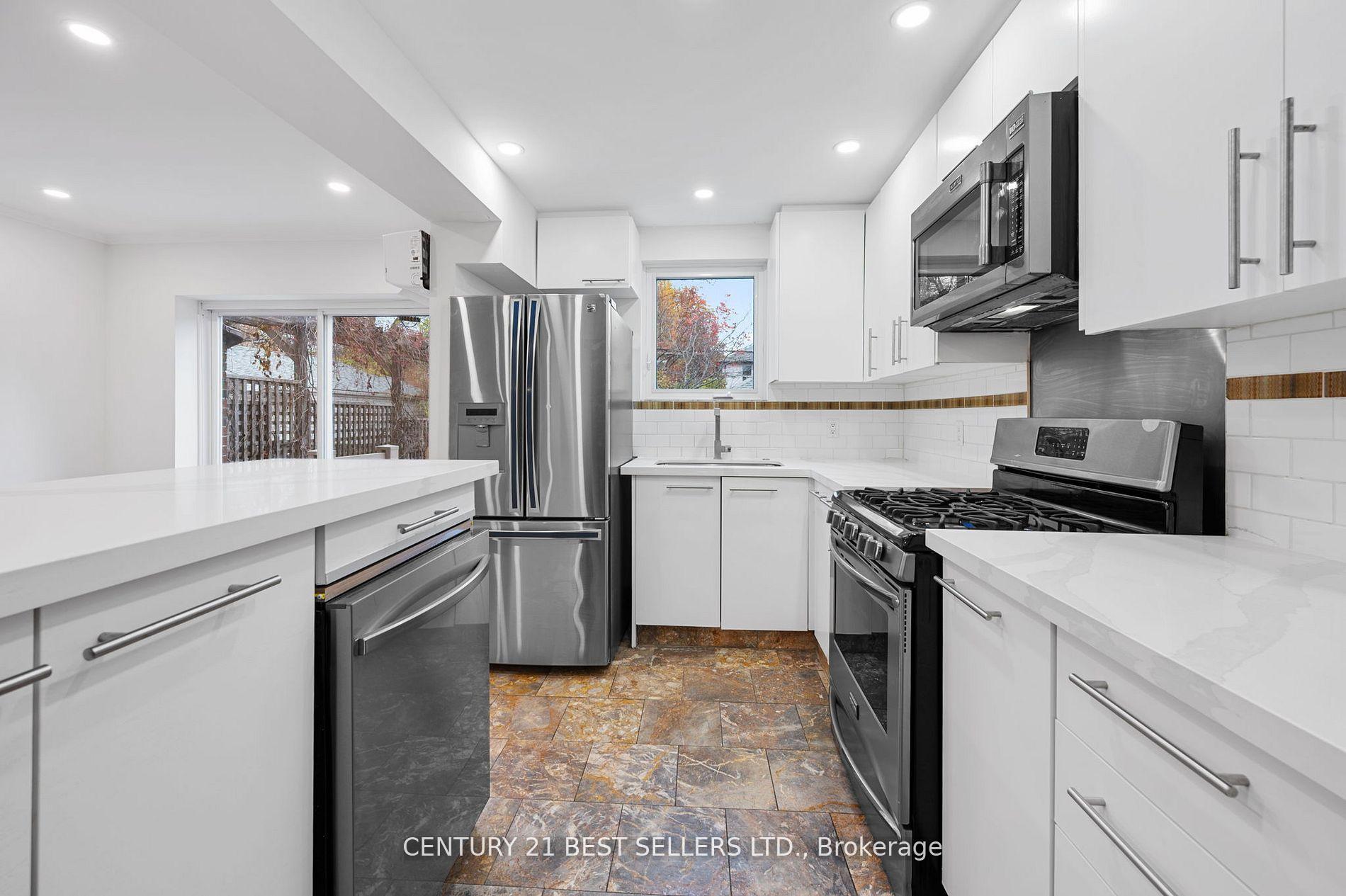 Photo 15 of 51 Hertle Avenue, Toronto, Greenwood-Coxwell — HOMEH