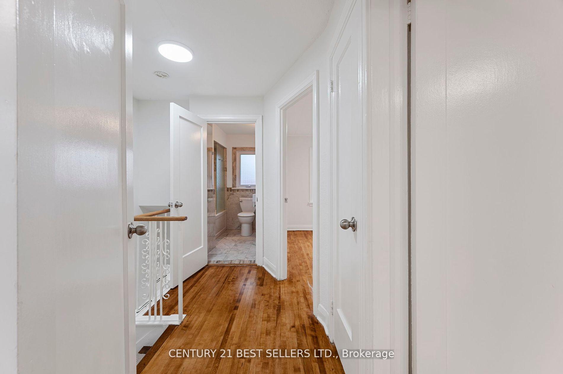 Photo 22 of 51 Hertle Avenue, Toronto, Greenwood-Coxwell — HOMEH