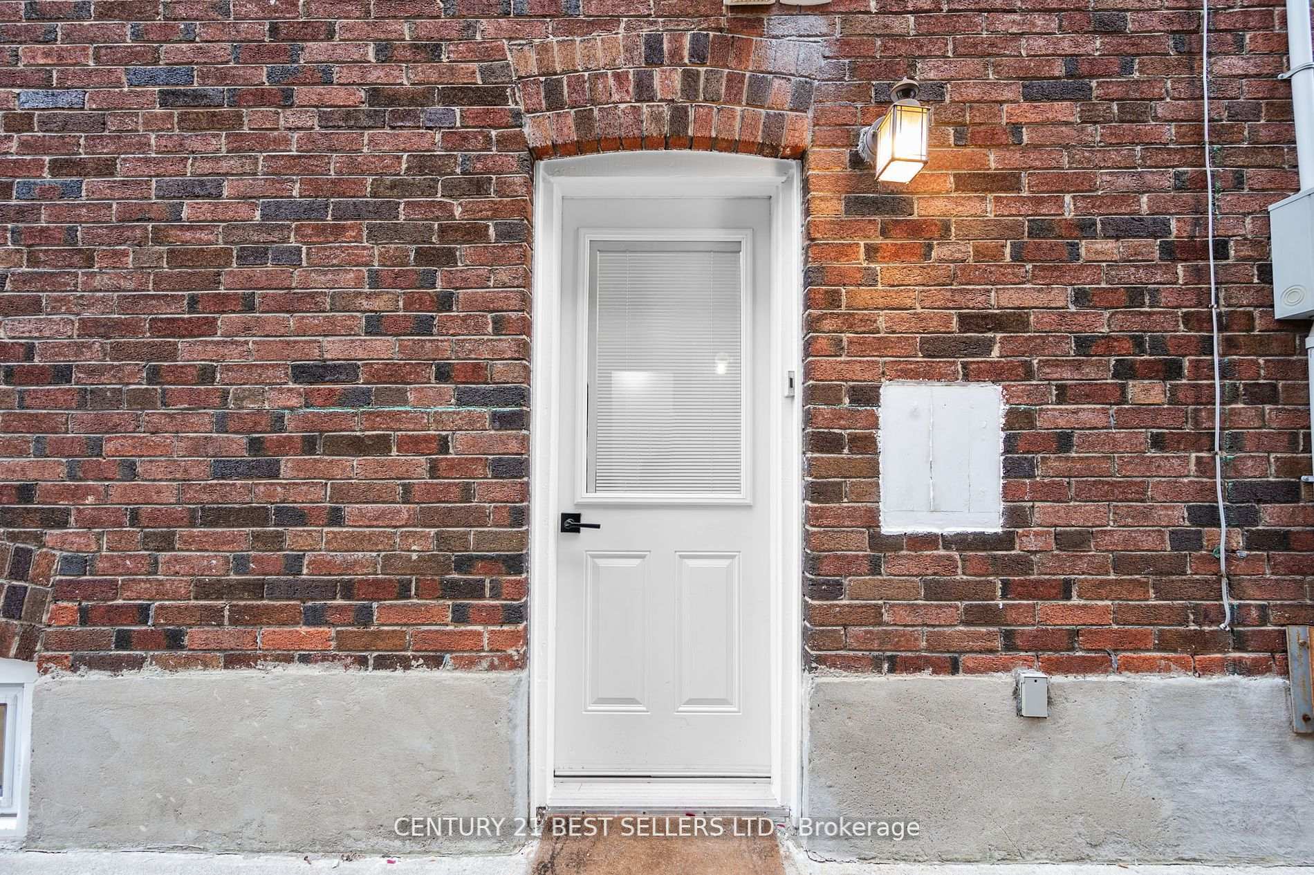 Photo 30 of 51 Hertle Avenue, Toronto, Greenwood-Coxwell — HOMEH