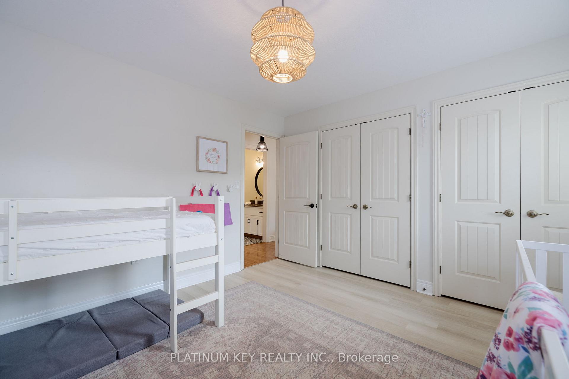 Photo 15 of 60 Bridle Path, Strathroy-Caradoc, SW — HOMEH