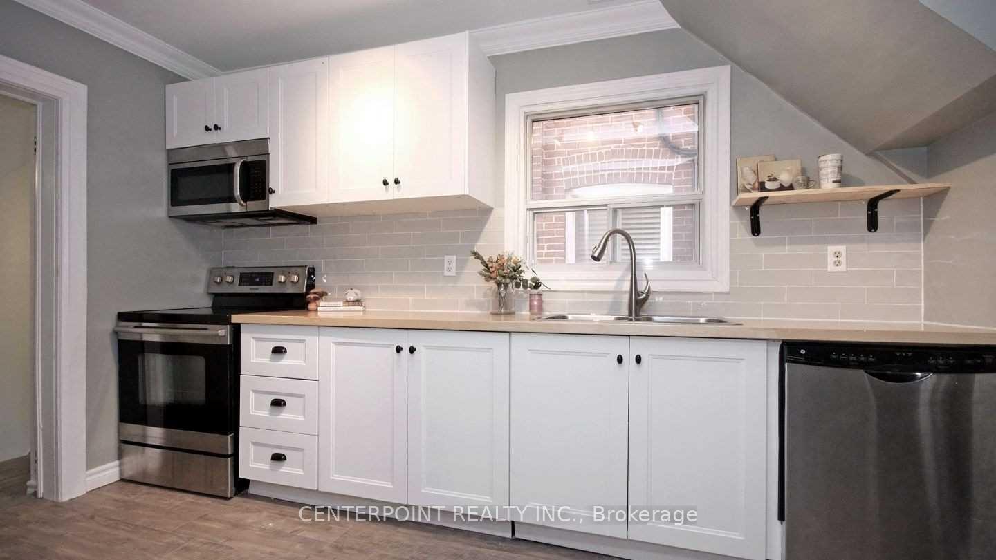 Photo 8 of 23 Belle Ayre Boulevard, Toronto, Mount Pleasant East — HOMEH