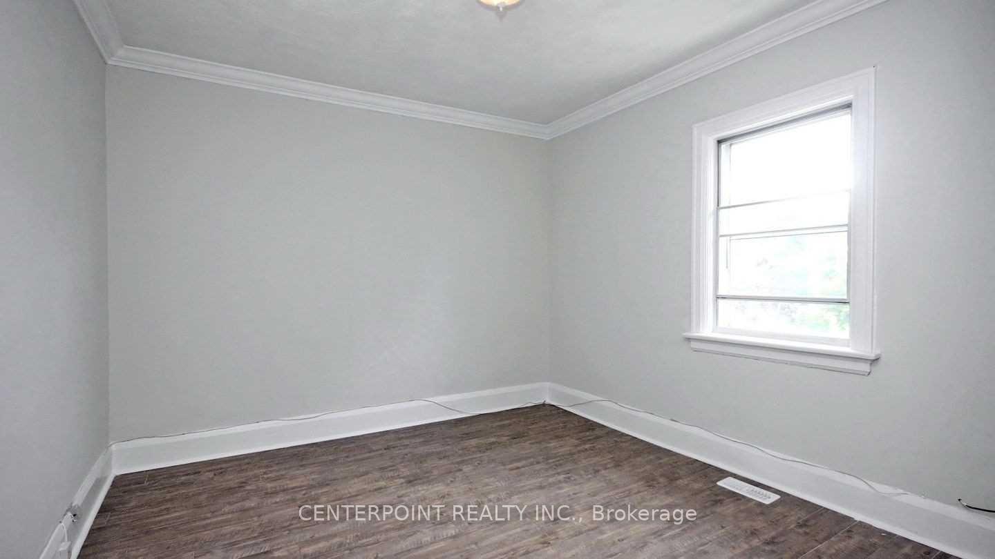 Photo 10 of 23 Belle Ayre Boulevard, Toronto, Mount Pleasant East — HOMEH