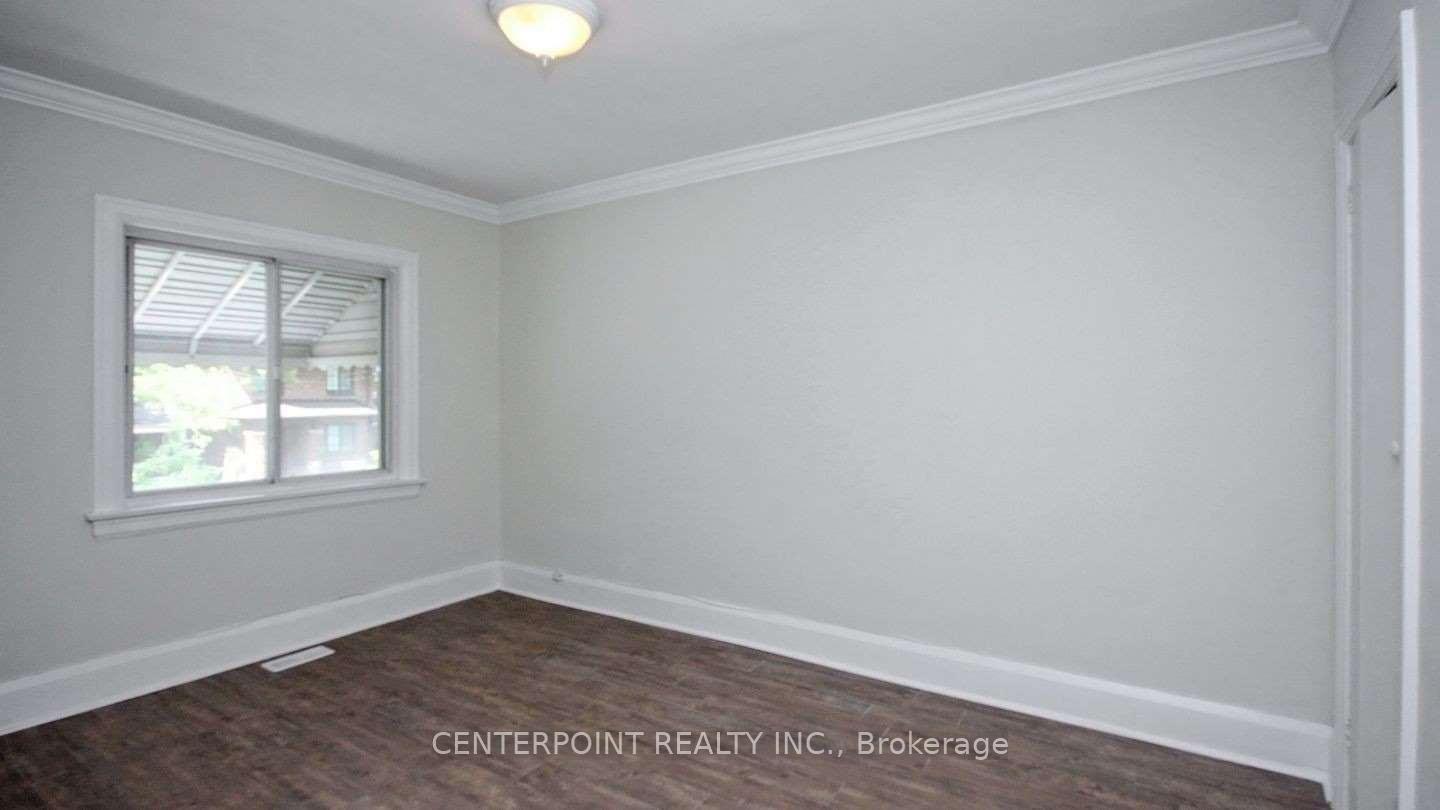 Photo 12 of 23 Belle Ayre Boulevard, Toronto, Mount Pleasant East — HOMEH