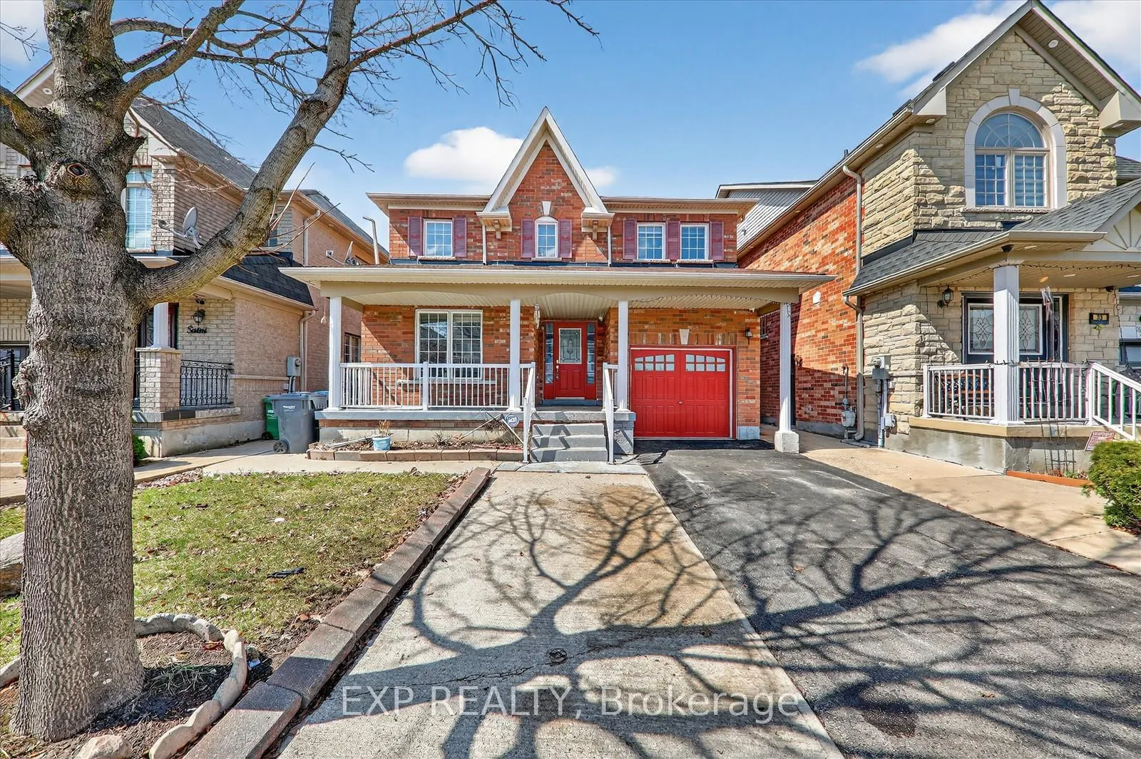 Photo 2 of 31 Cobblehill Crescent, Brampton, Bram East — HOMEH