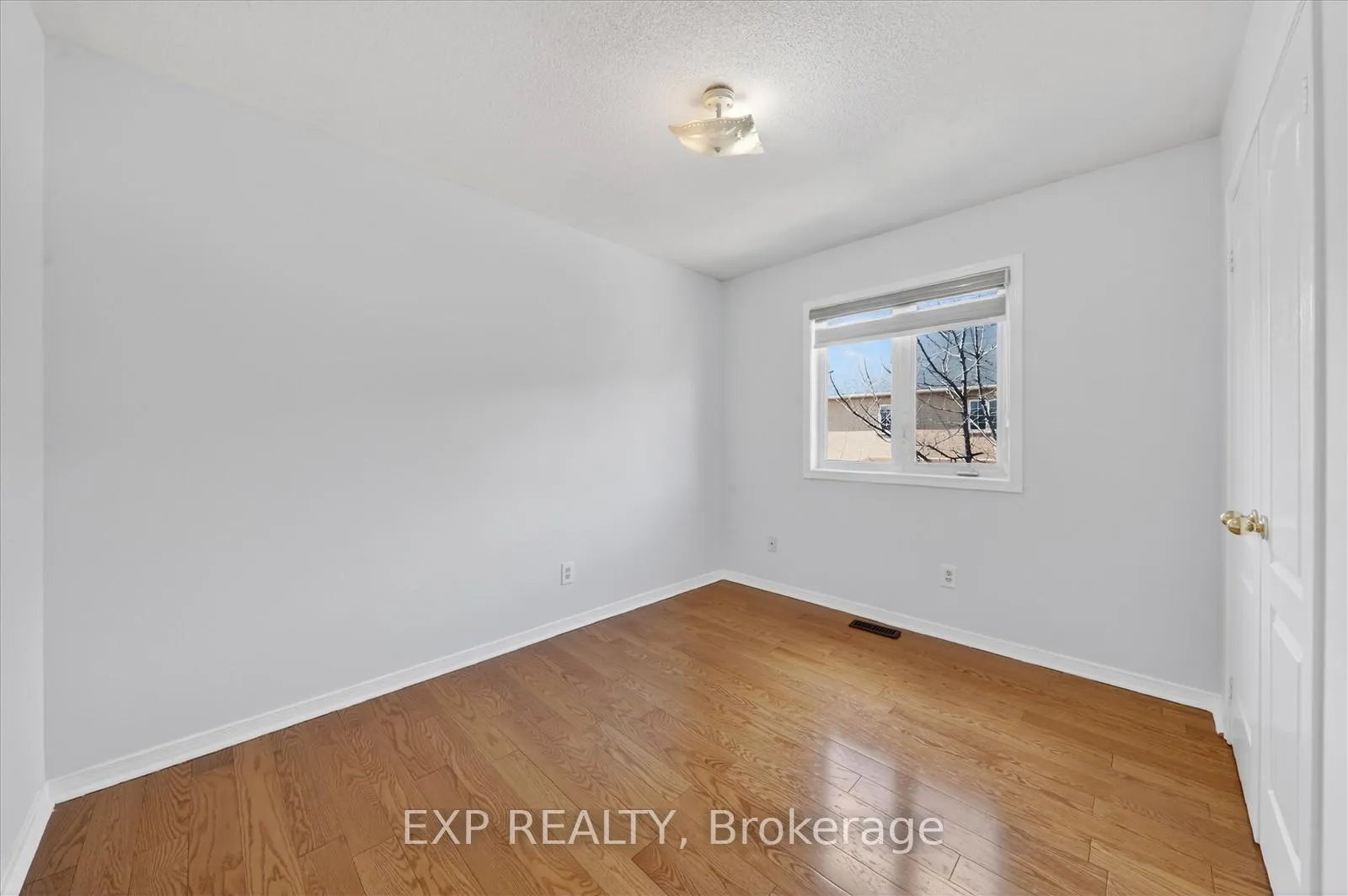 Photo 19 of 31 Cobblehill Crescent, Brampton, Bram East — HOMEH