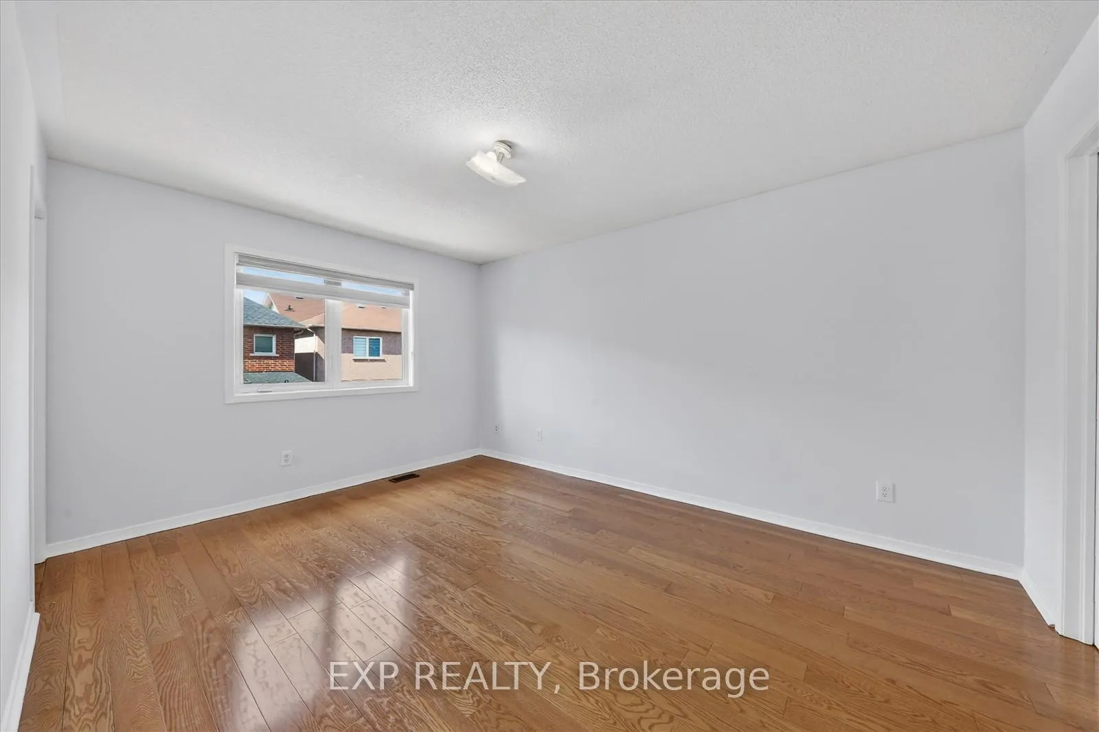 Photo 21 of 31 Cobblehill Crescent, Brampton, Bram East — HOMEH