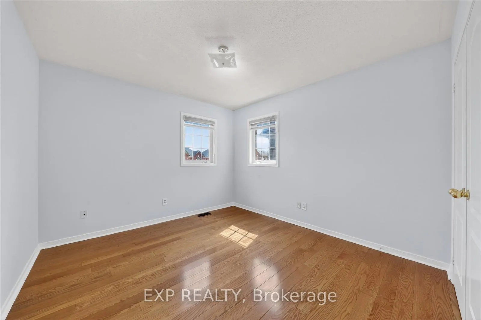 Photo 24 of 31 Cobblehill Crescent, Brampton, Bram East — HOMEH