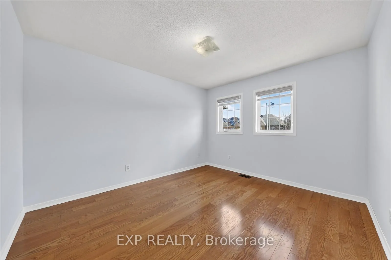 Photo 25 of 31 Cobblehill Crescent, Brampton, Bram East — HOMEH