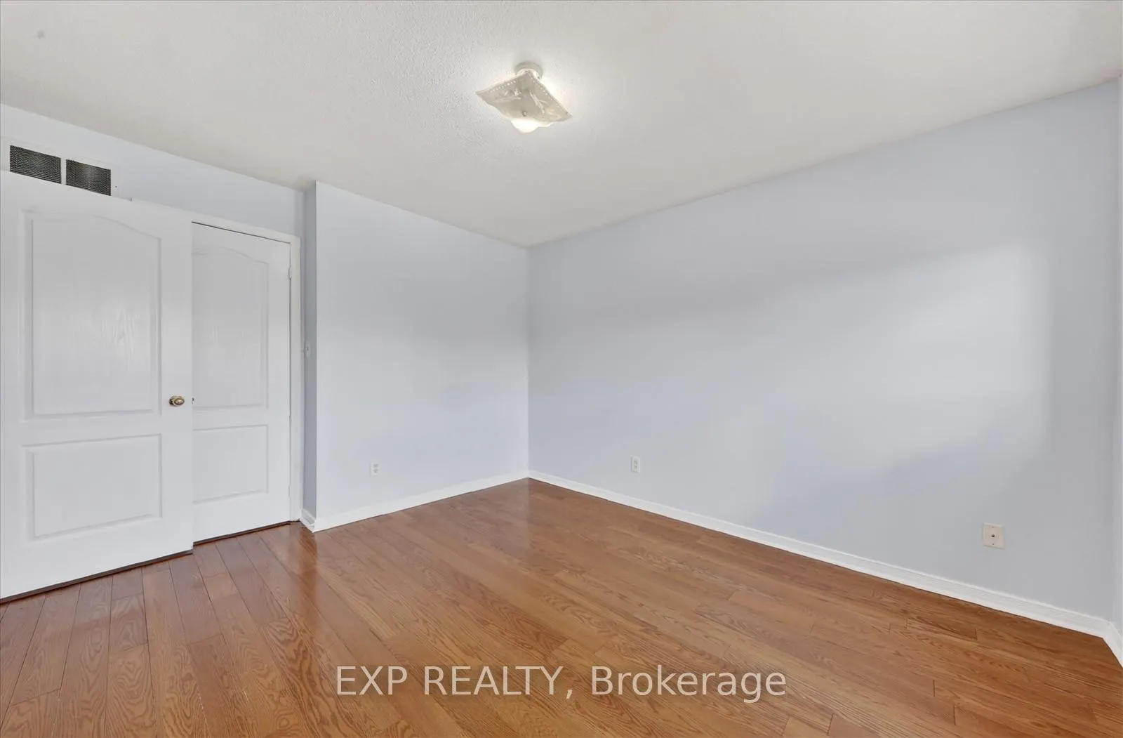 Photo 26 of 31 Cobblehill Crescent, Brampton, Bram East — HOMEH