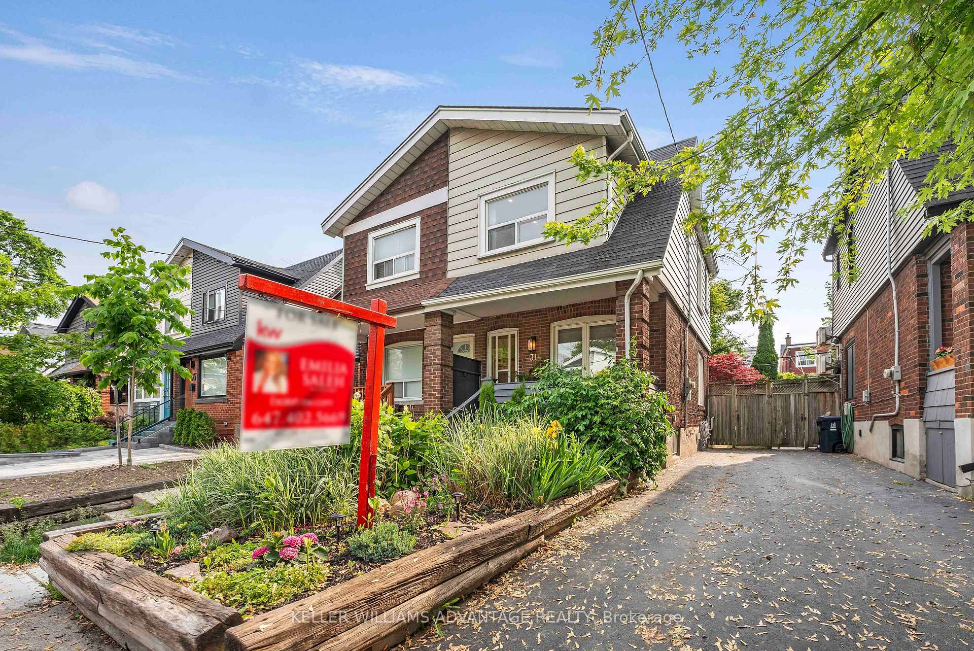 Photo 2 of 31 Hiltz Avenue, Toronto, South Riverdale — HOMEH