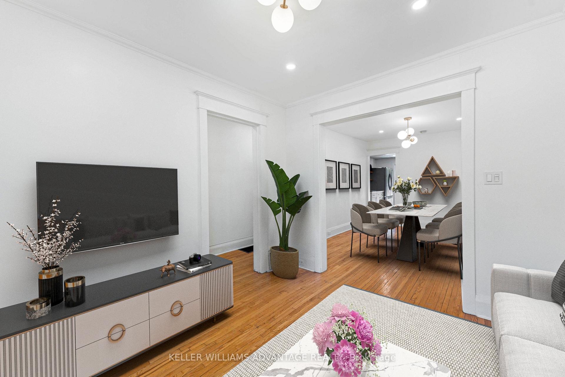 Photo 3 of 31 Hiltz Avenue, Toronto, South Riverdale — HOMEH