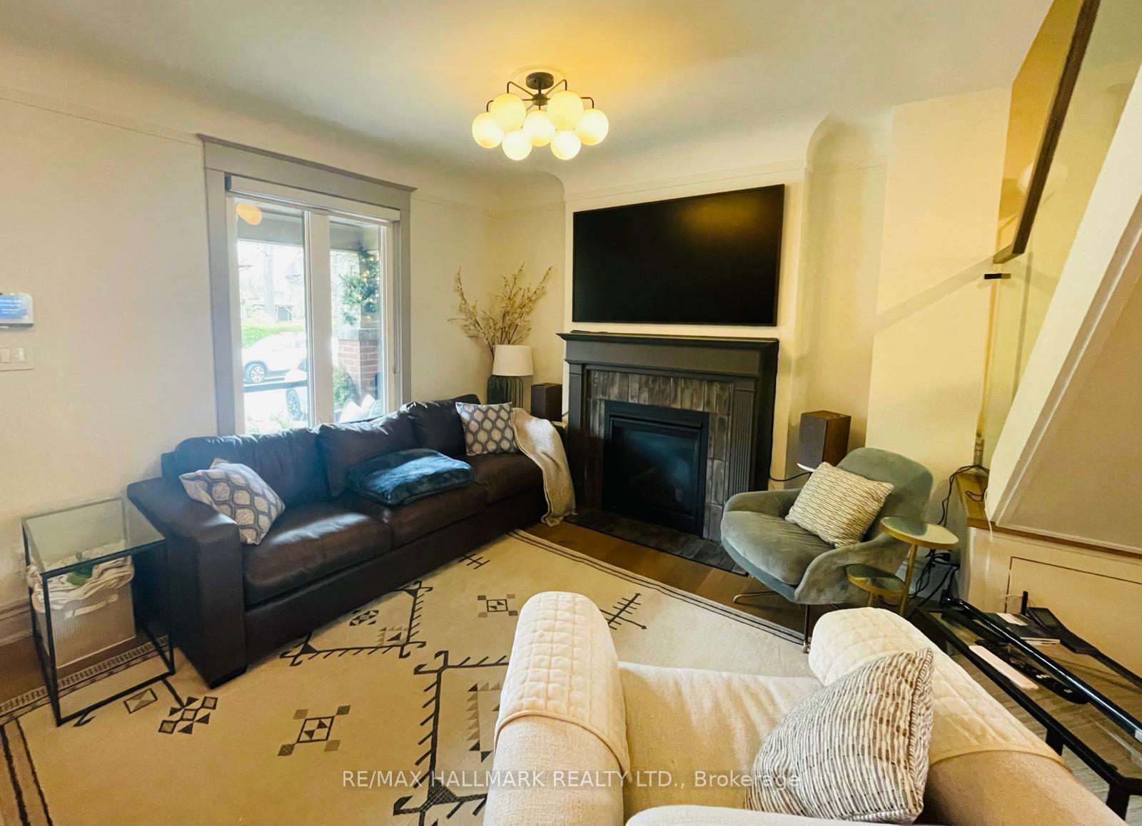 Photo 2 of Unit House, 280 Beech Avenue, Toronto, The Beaches — HOMEH