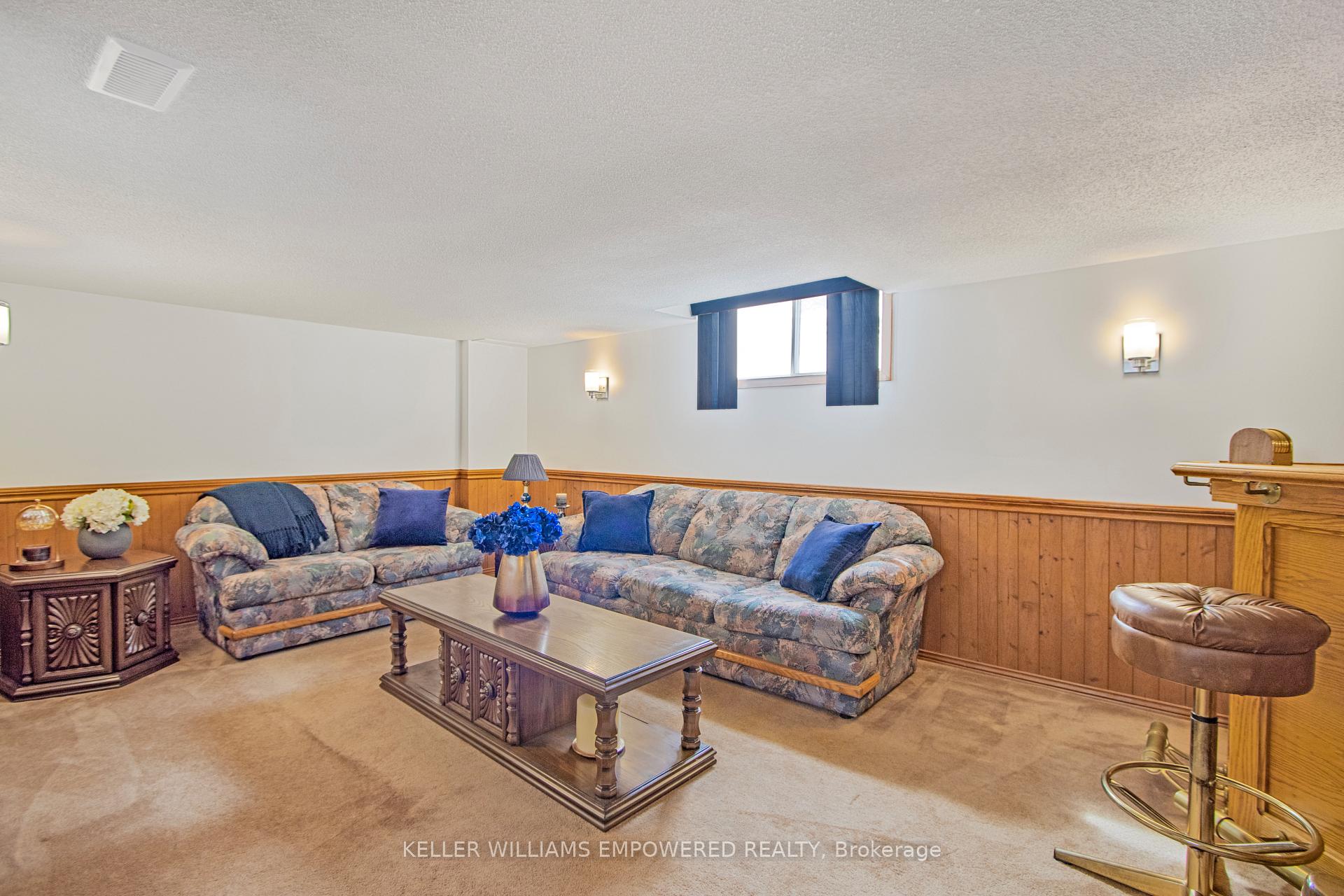 Photo 18 of 711 Bowan Street, Strathroy-Caradoc, Mount Brydges — HOMEH