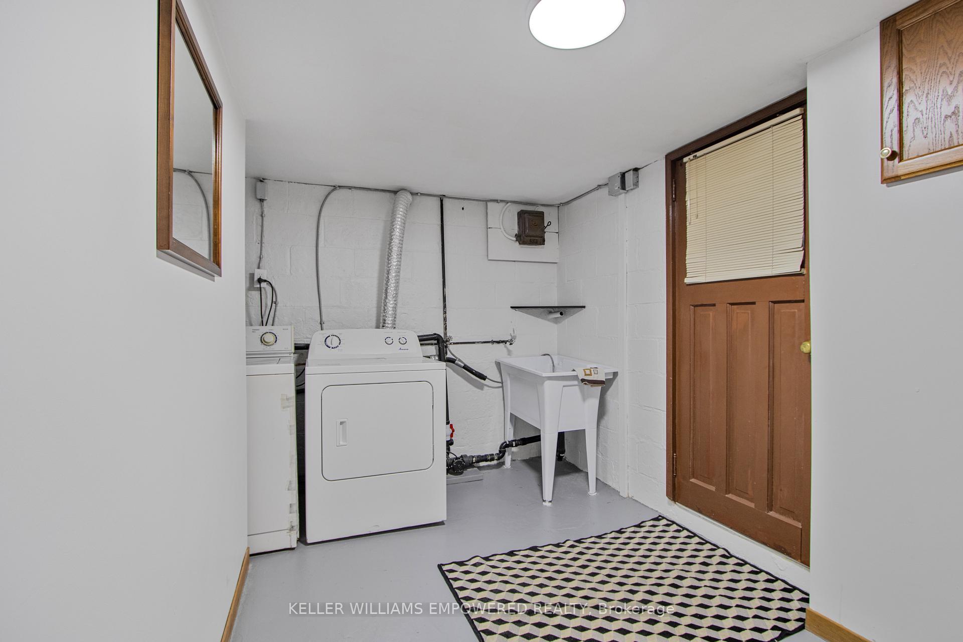 Photo 25 of 711 Bowan Street, Strathroy-Caradoc, Mount Brydges — HOMEH