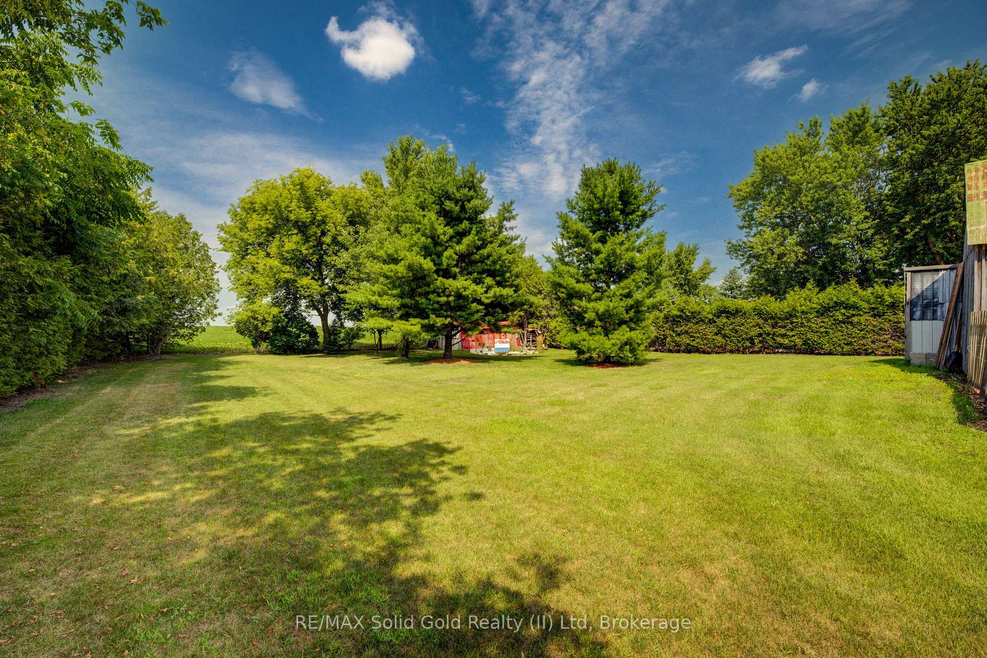 Photo 23 of 17656 Gregory Drive, Thames Centre, Wellburn — HOMEH