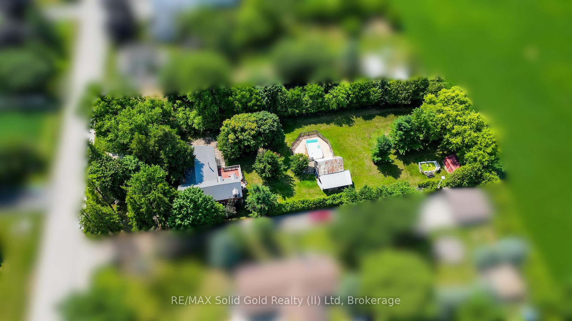 Photo 24 of 17656 Gregory Drive, Thames Centre, Wellburn — HOMEH