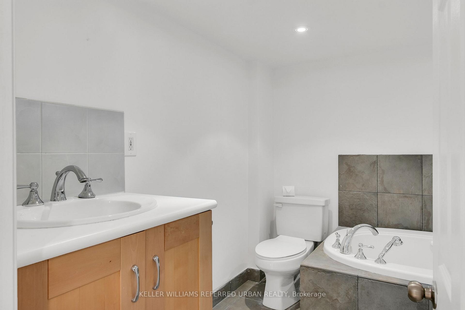 Photo 27 of 45 Hazelwood Avenue, Toronto, Blake-Jones — HOMEH