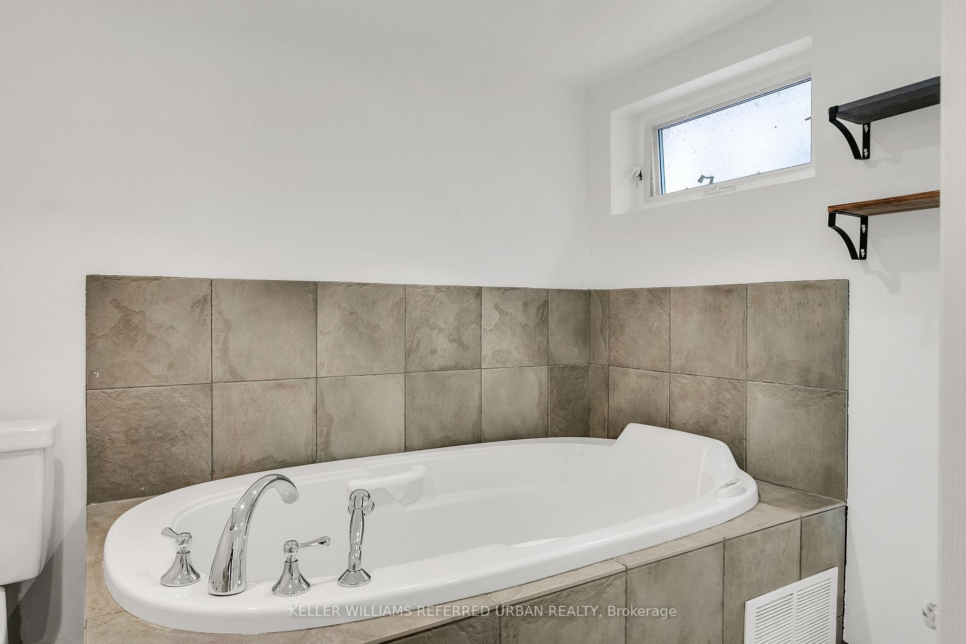 Photo 29 of 45 Hazelwood Avenue, Toronto, Blake-Jones — HOMEH