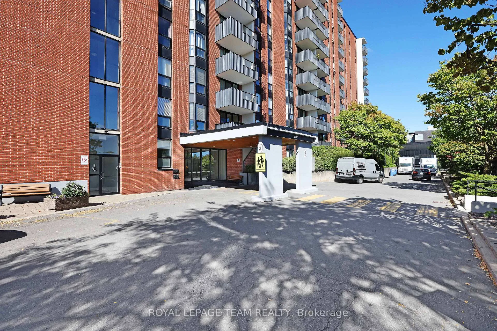 Photo 2 of Unit 113, 2951 Riverside Drive, Ottawa, Mooneys Bay/Riverside Park — HOMEH