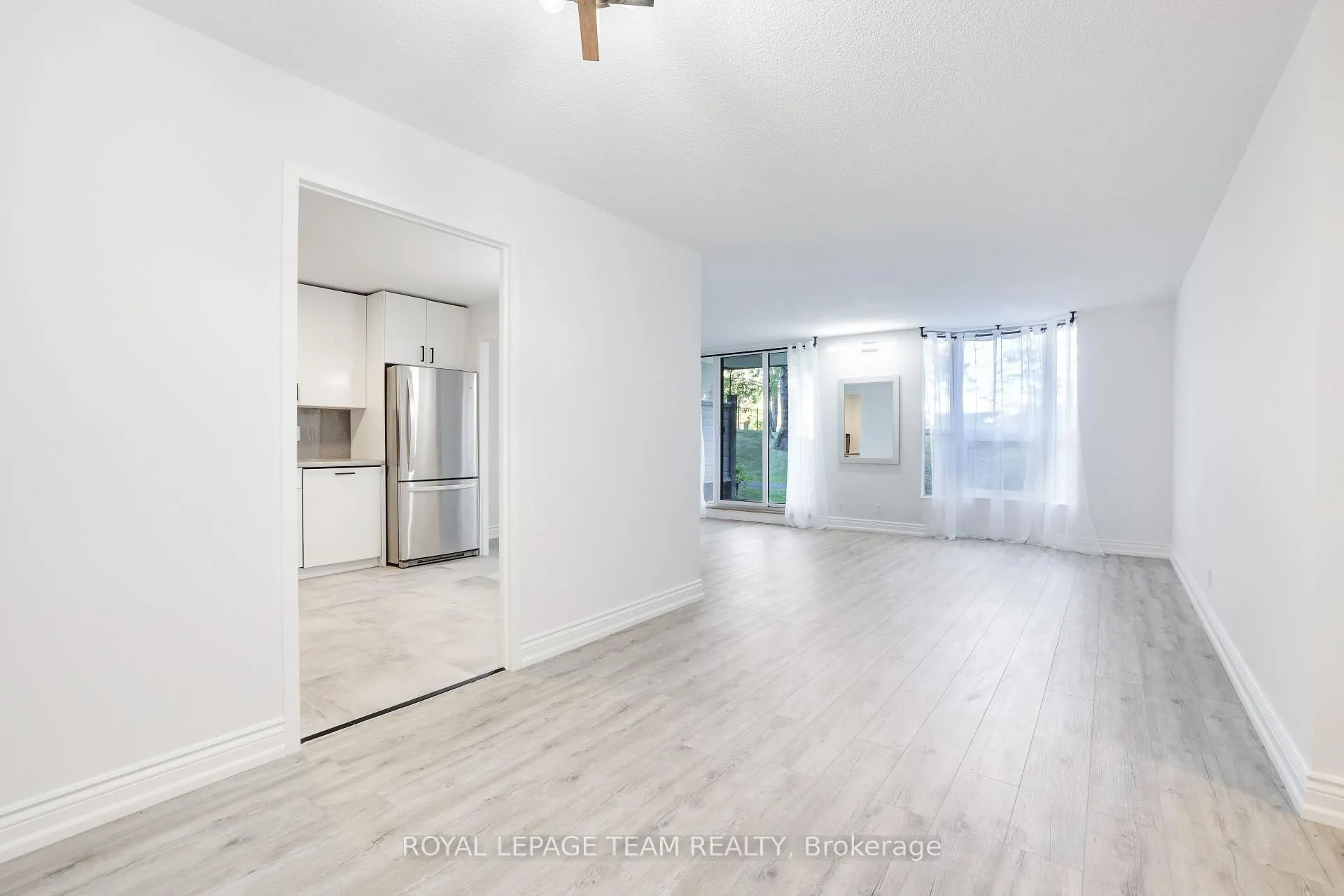 Photo 7 of Unit 113, 2951 Riverside Drive, Ottawa, Mooneys Bay/Riverside Park — HOMEH