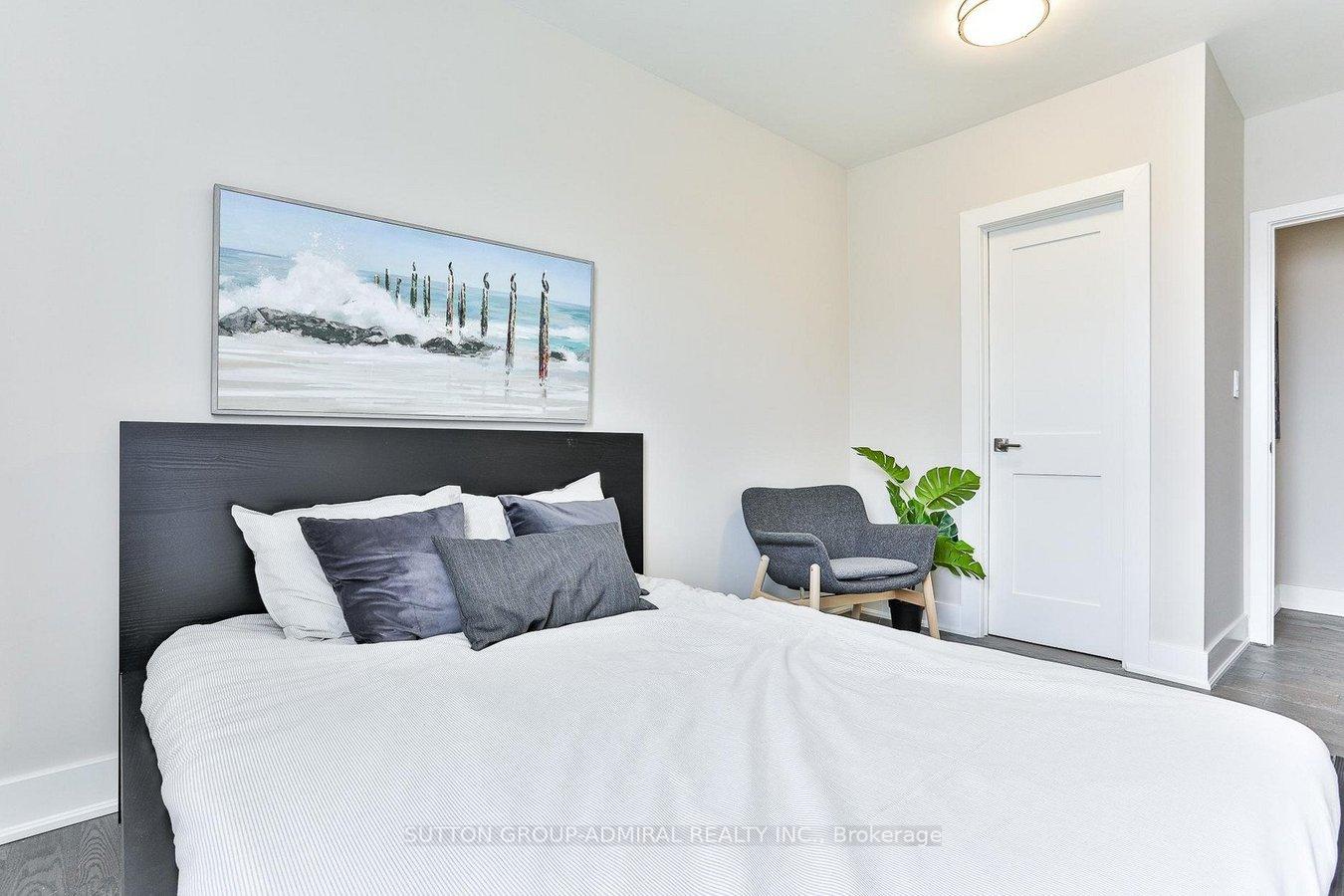 Photo 15 of Unit 21, 464 Spadina Road, Toronto, Forest Hill South — HOMEH
