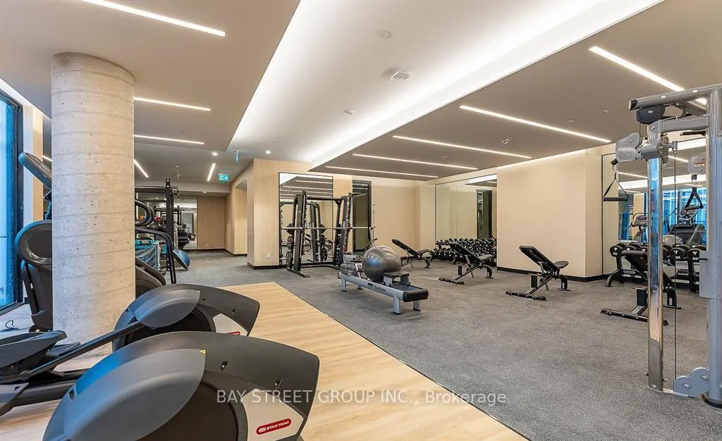 Photo 15 of Unit 821, 2020 Bathurst Street, Toronto, Humewood-Cedarvale — HOMEH