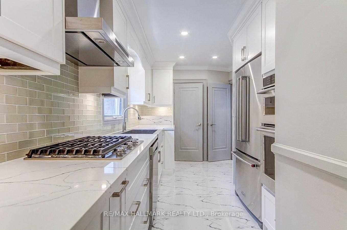 Photo 11 of 330 Sammon Avenue, Toronto, Danforth Village-East York — HOMEH