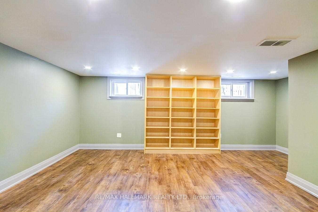 Photo 23 of 330 Sammon Avenue, Toronto, Danforth Village-East York — HOMEH