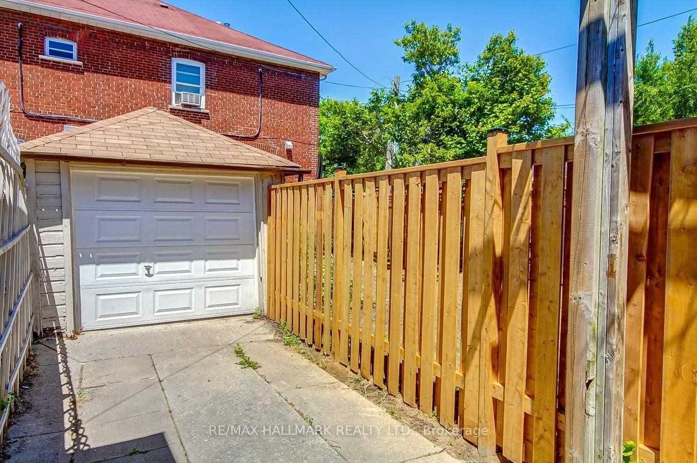 Photo 32 of 330 Sammon Avenue, Toronto, Danforth Village-East York — HOMEH
