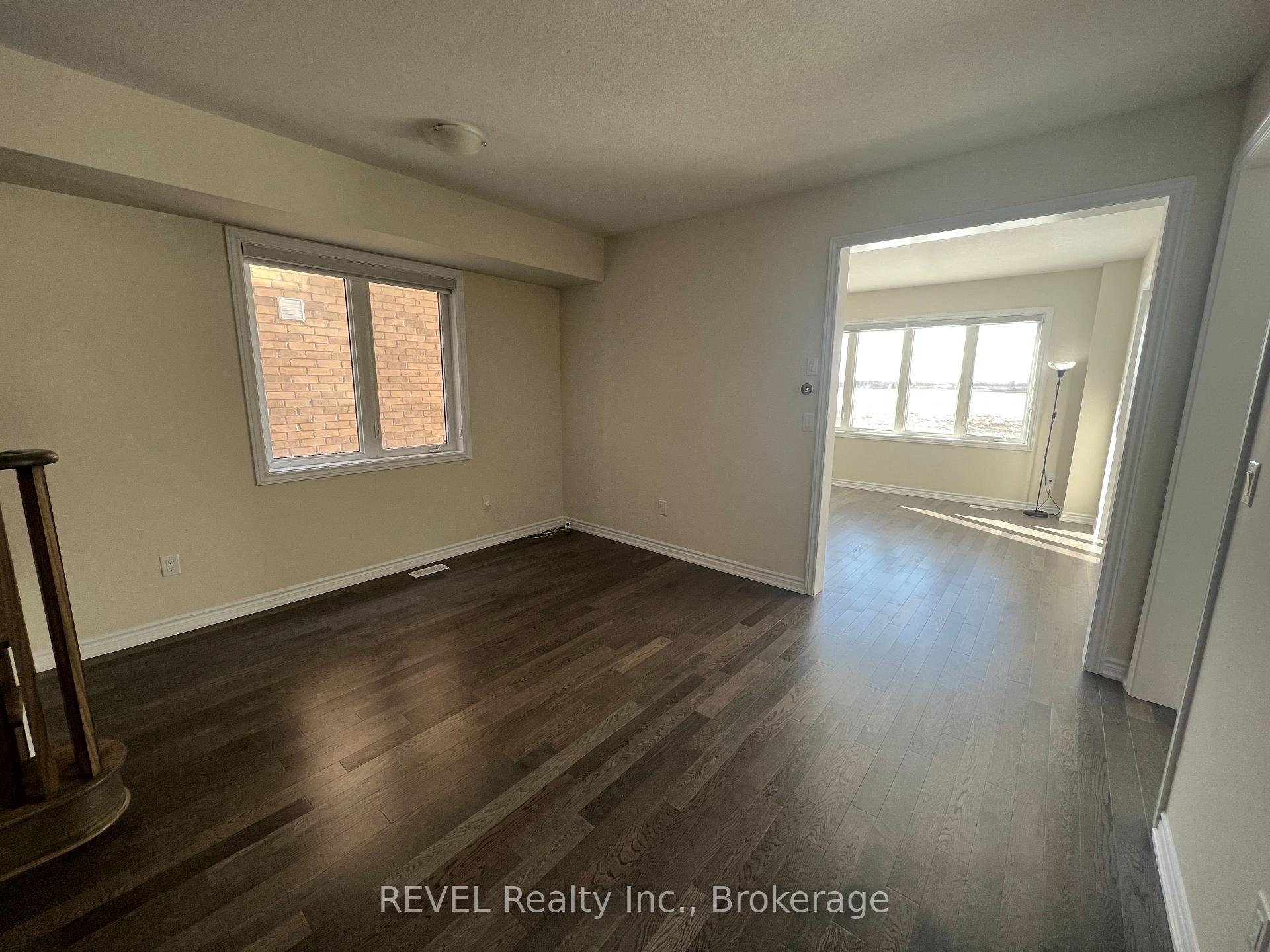 Photo 5 of 219 Vanilla Trail, Thorold, Rolling Meadows — HOMEH