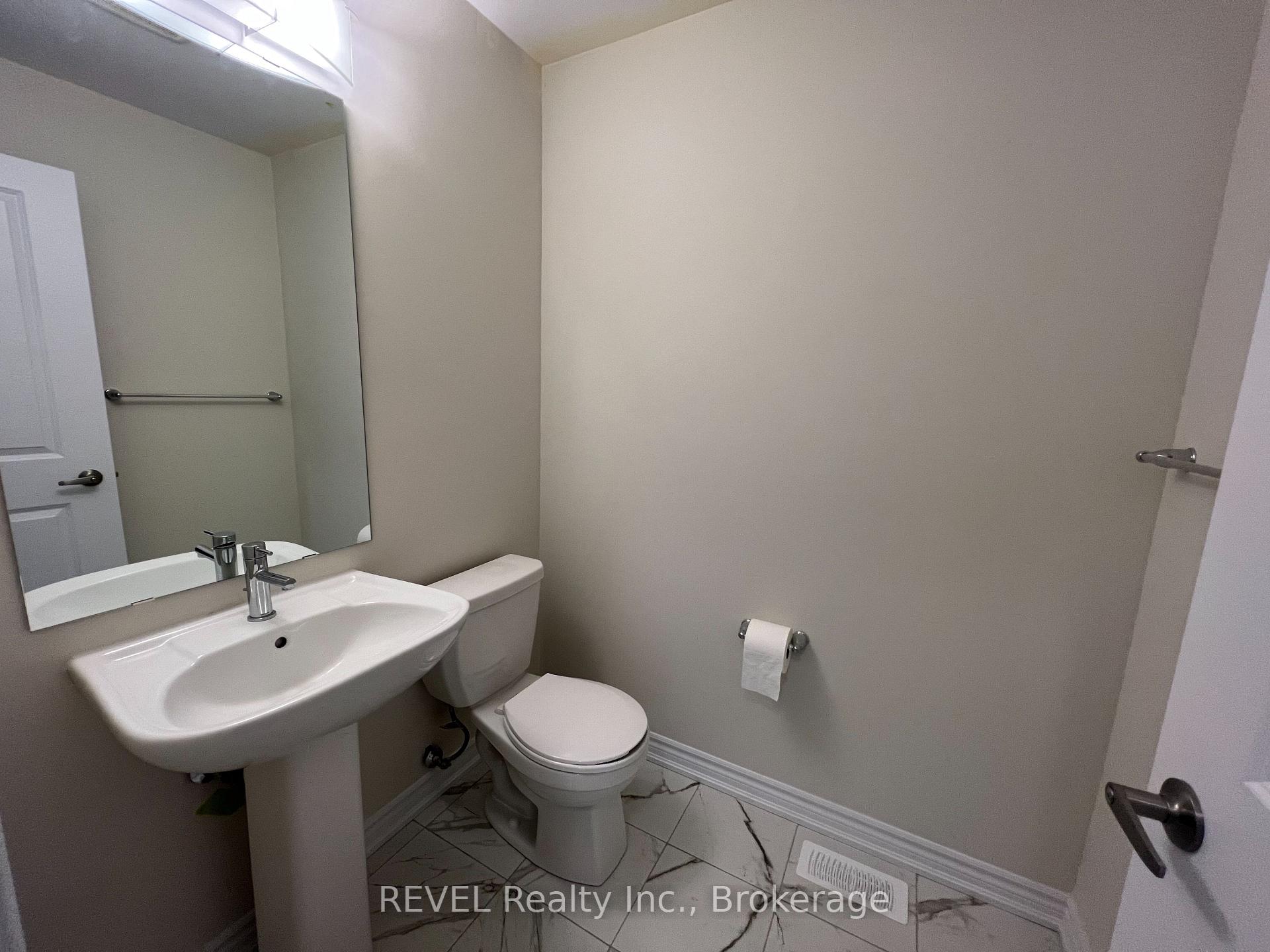 Photo 11 of 219 Vanilla Trail, Thorold, Rolling Meadows — HOMEH