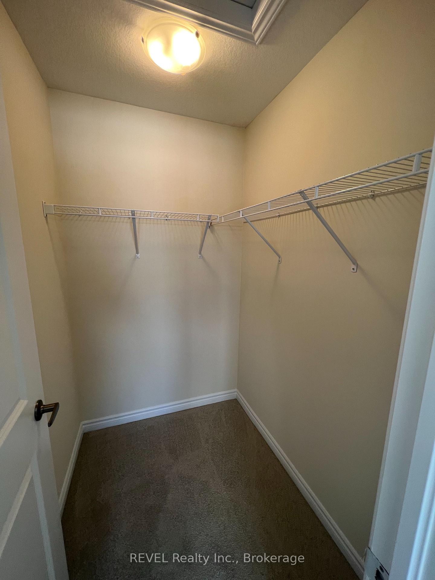 Photo 17 of 219 Vanilla Trail, Thorold, Rolling Meadows — HOMEH