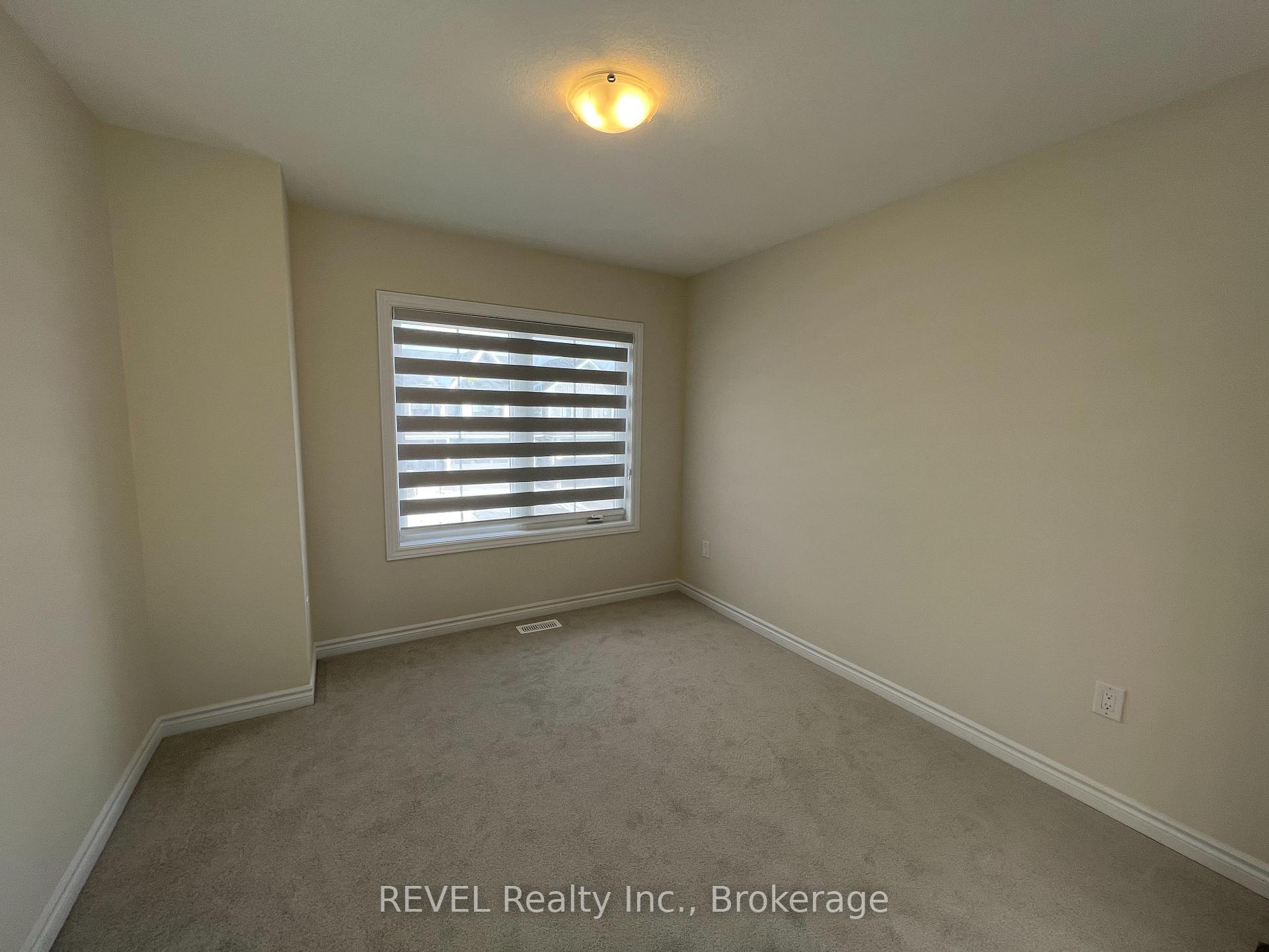 Photo 18 of 219 Vanilla Trail, Thorold, Rolling Meadows — HOMEH