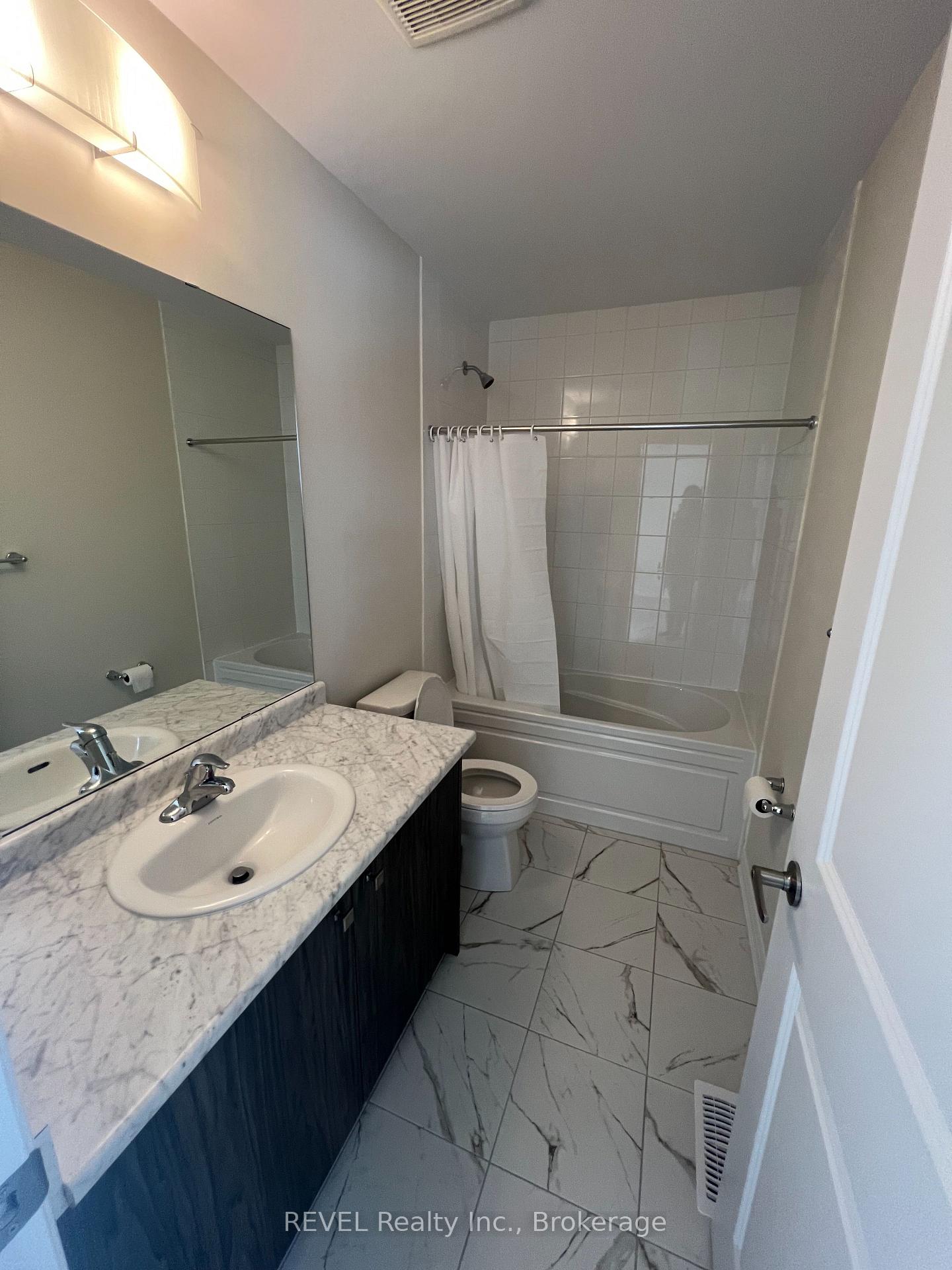 Photo 25 of 219 Vanilla Trail, Thorold, Rolling Meadows — HOMEH