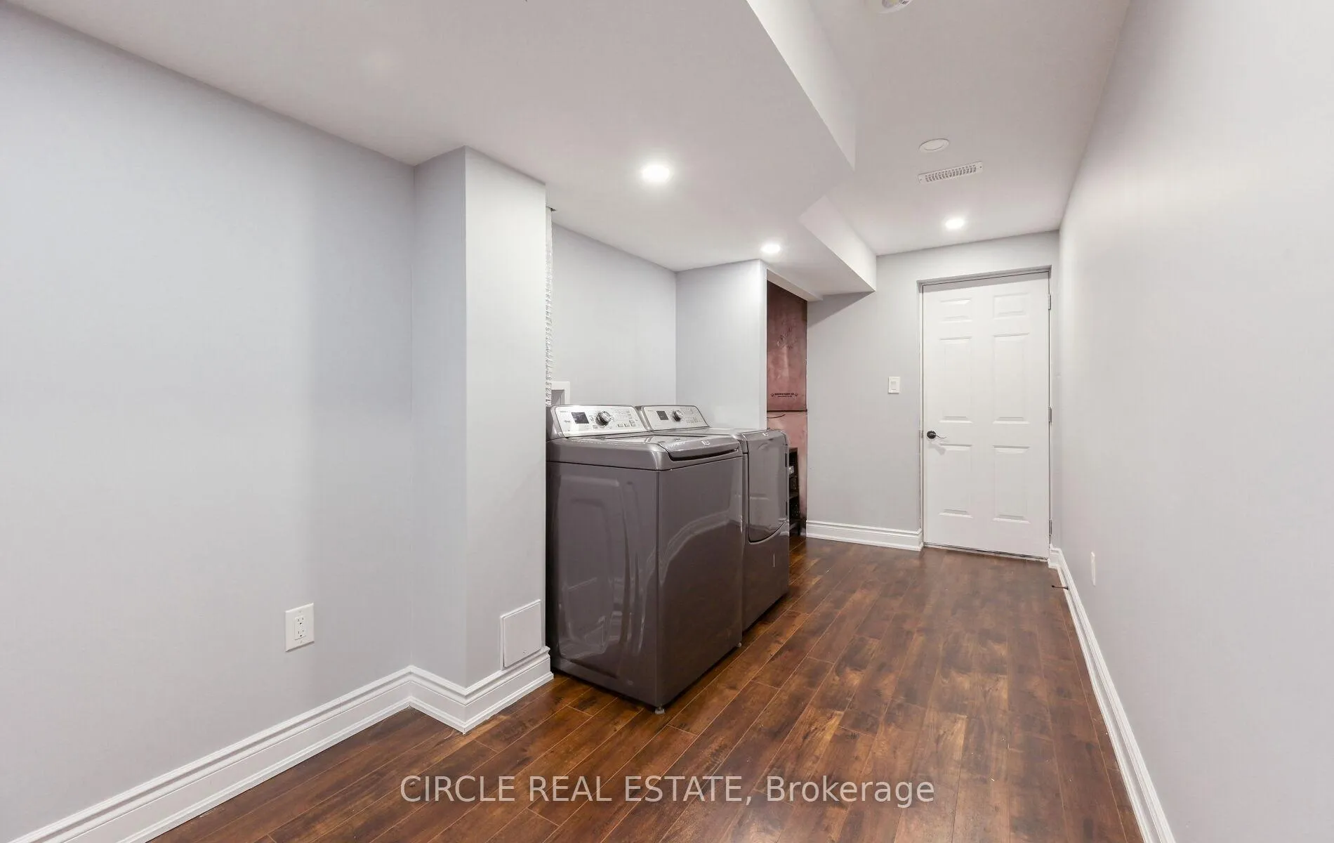 Photo 27 of 22 Brussels Avenue, Brampton, Sandringham-Wellington — HOMEH