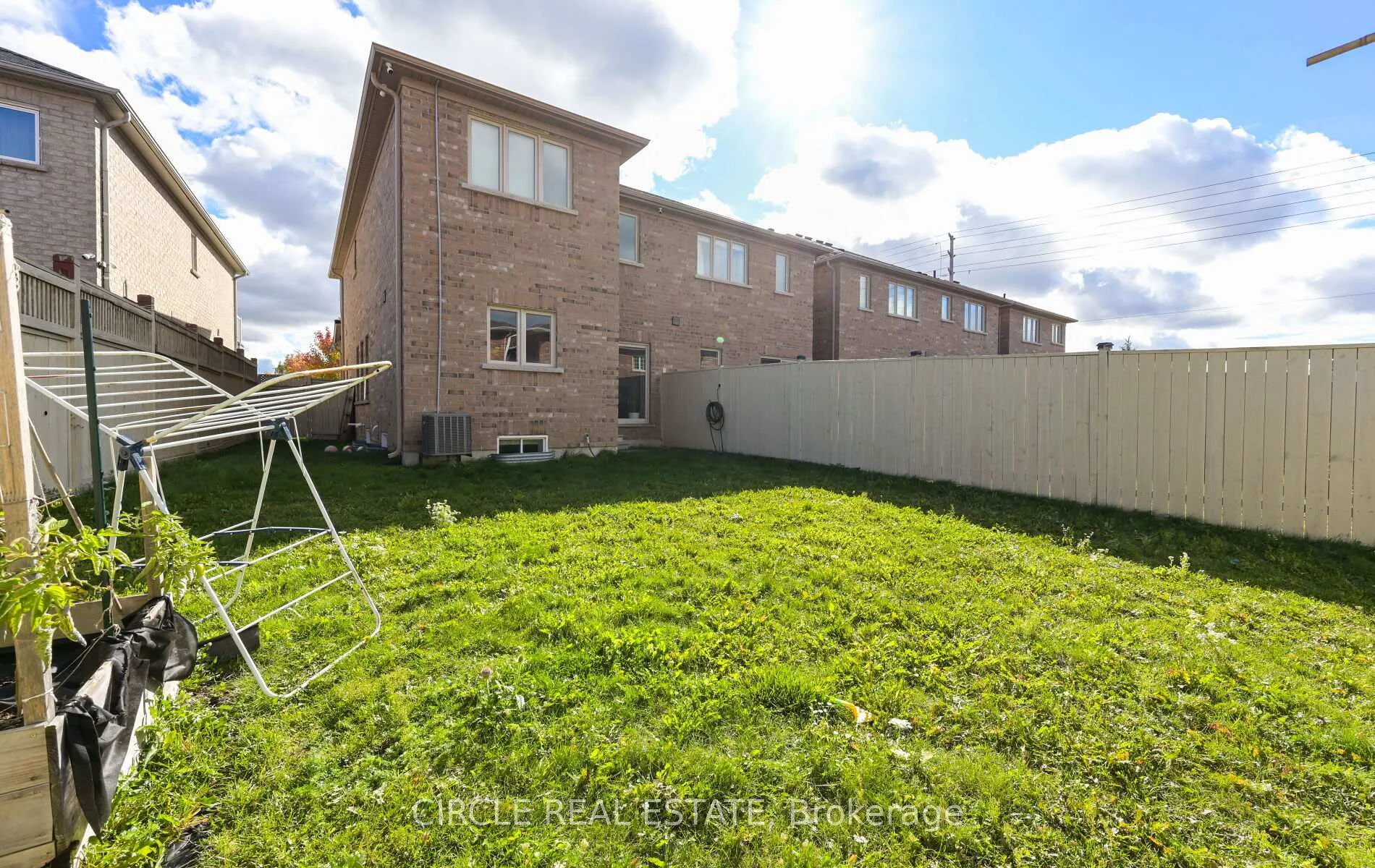 Photo 41 of 22 Brussels Avenue, Brampton, Sandringham-Wellington — HOMEH