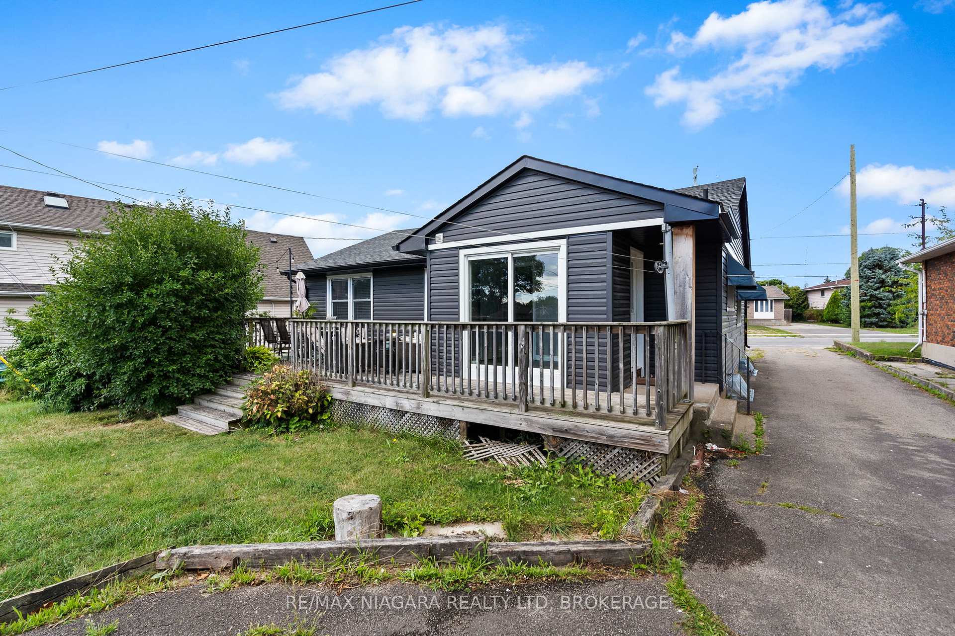 Photo 23 of 127 St Davids Road, Thorold, Thorold Downtown — HOMEH