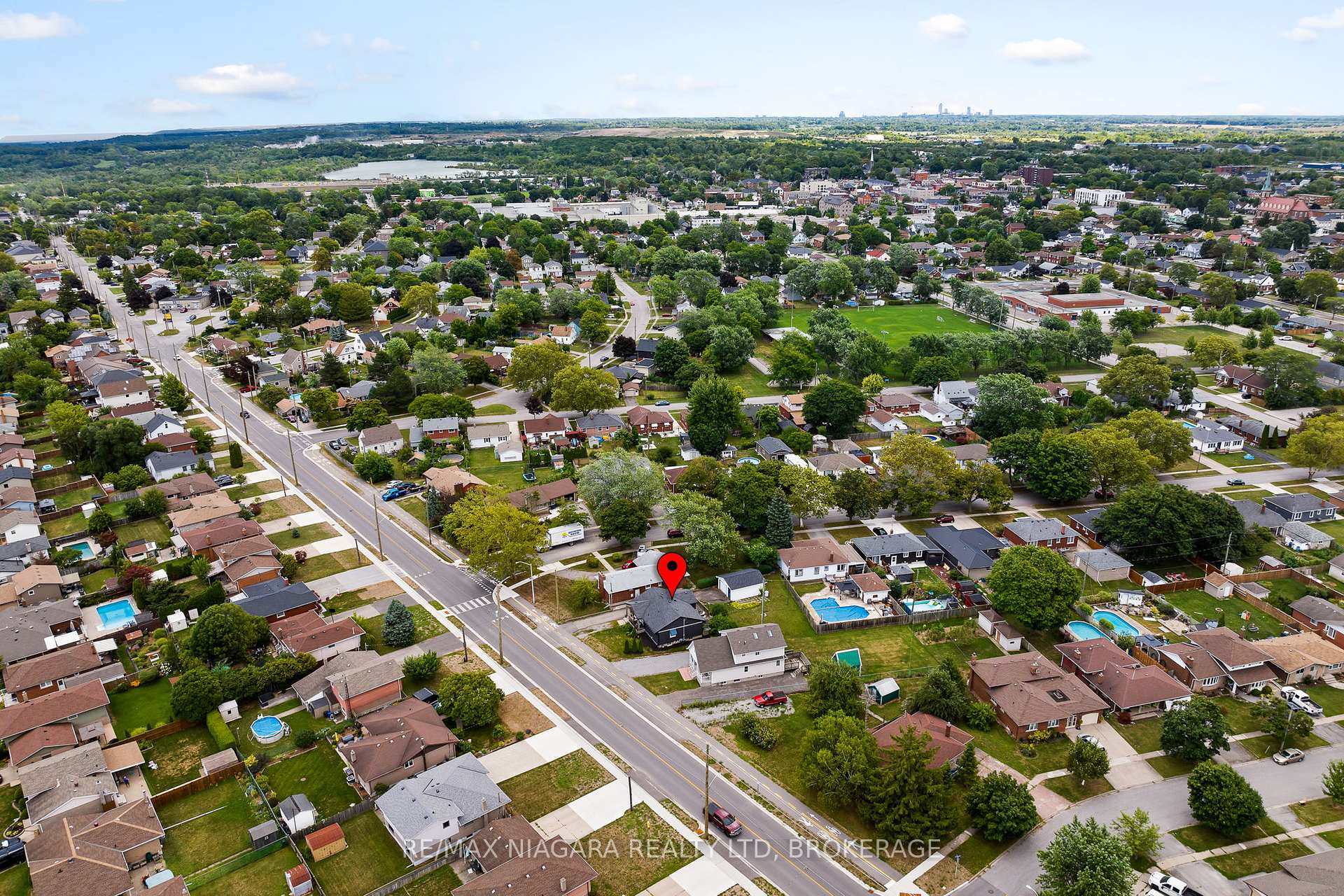 Photo 32 of 127 St Davids Road, Thorold, Thorold Downtown — HOMEH